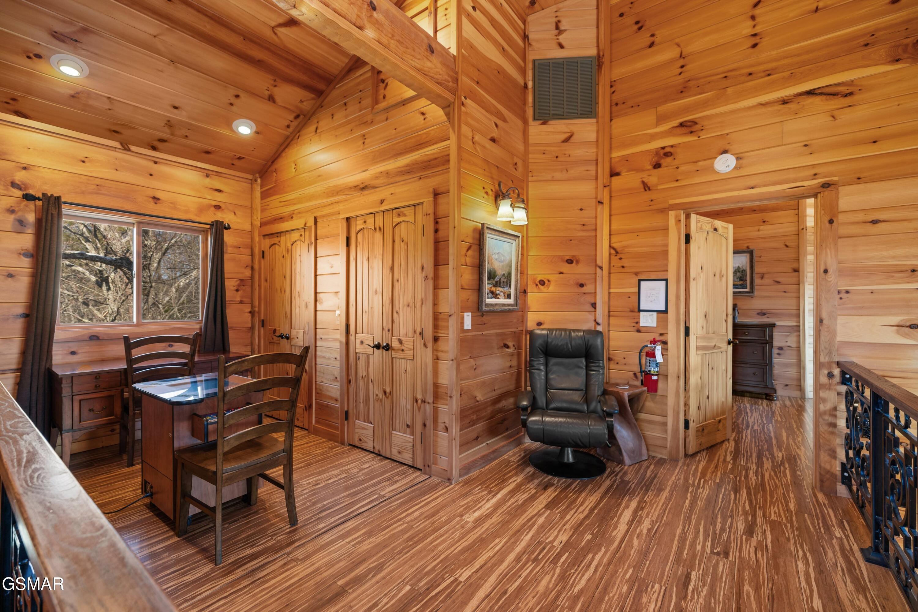 4320 Firefly View Way Gatlinburg TN 37738