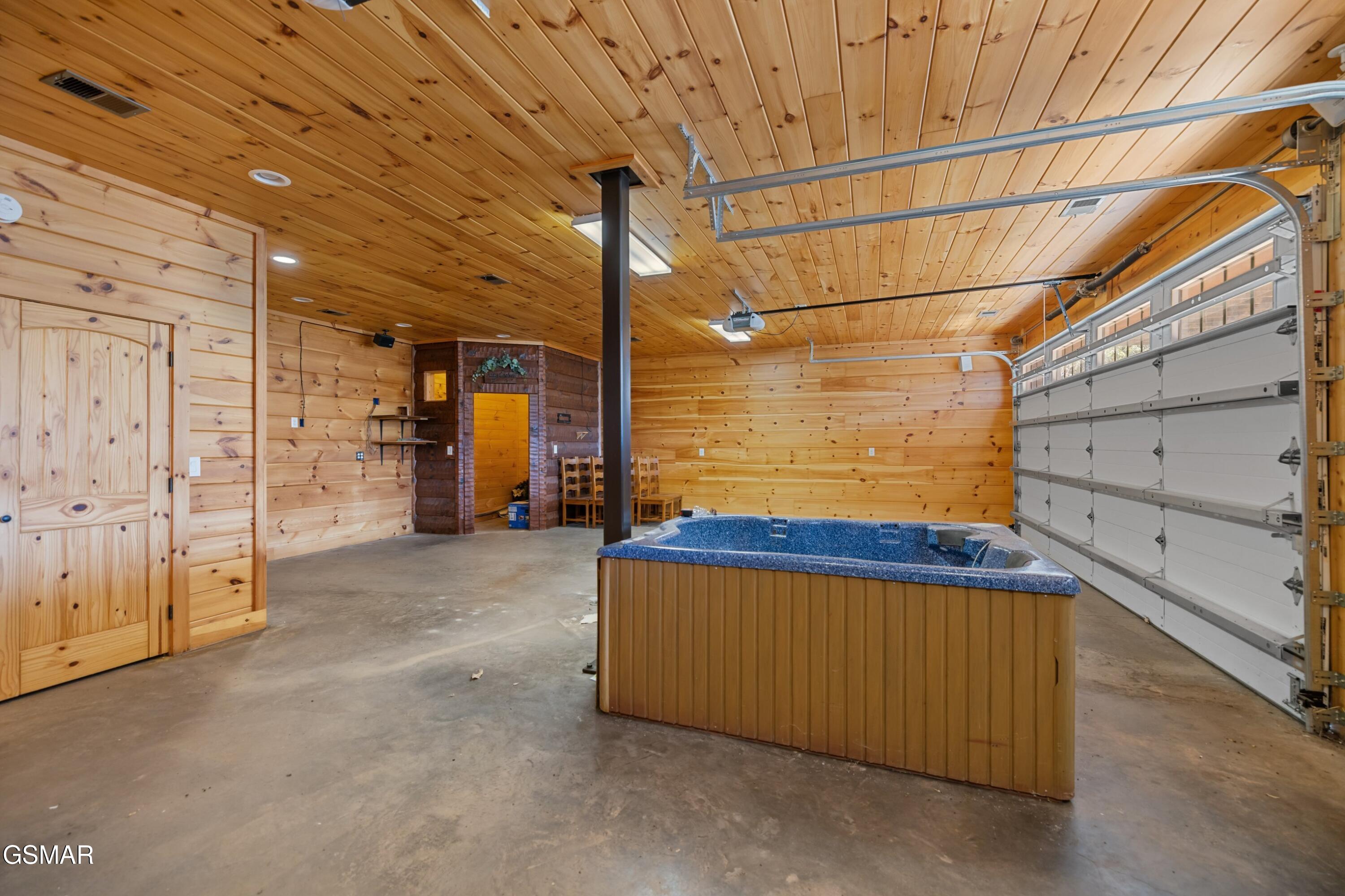 4320 Firefly View Way Gatlinburg TN 37738