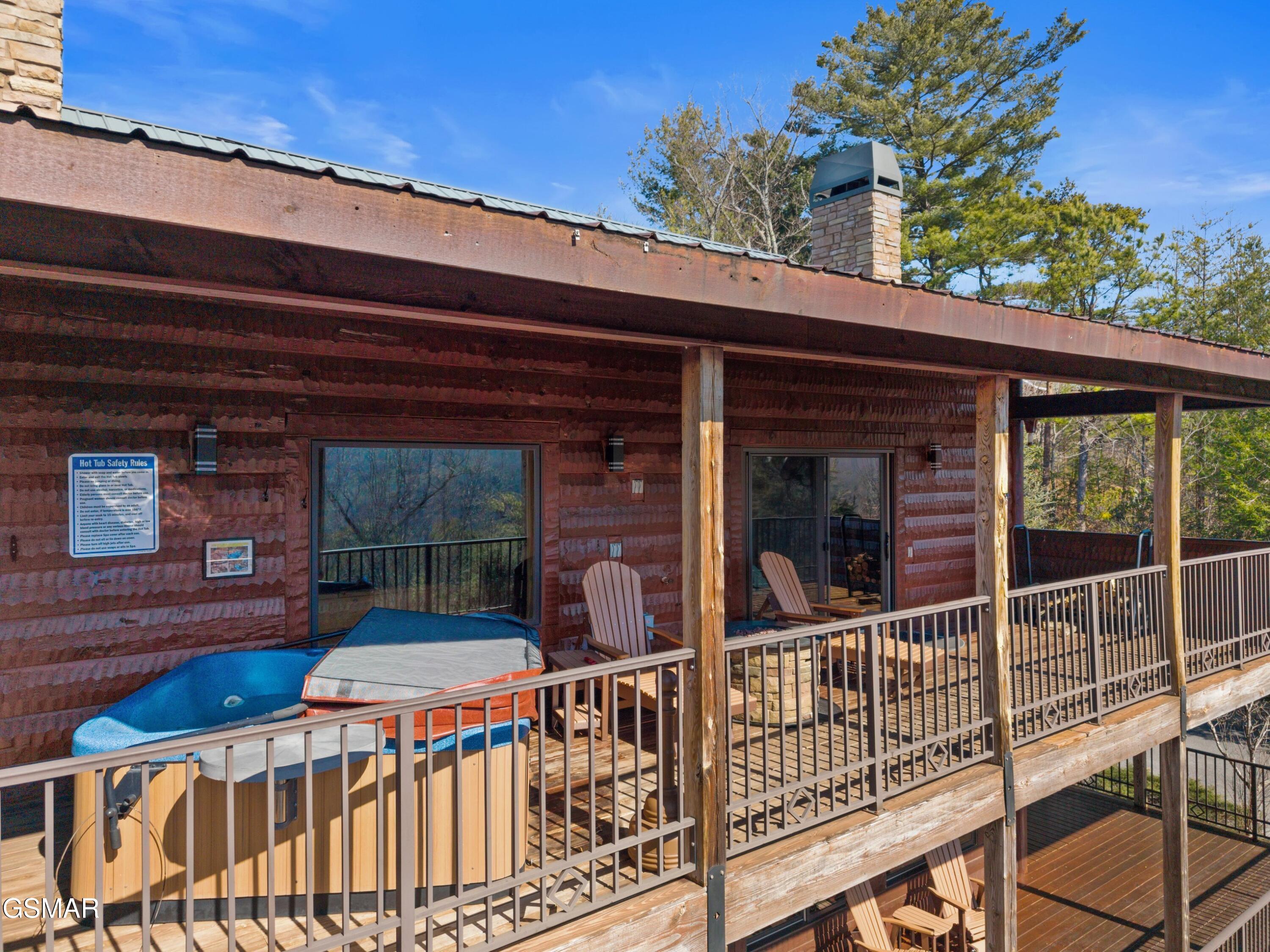 4320 Firefly View Way Gatlinburg TN 37738