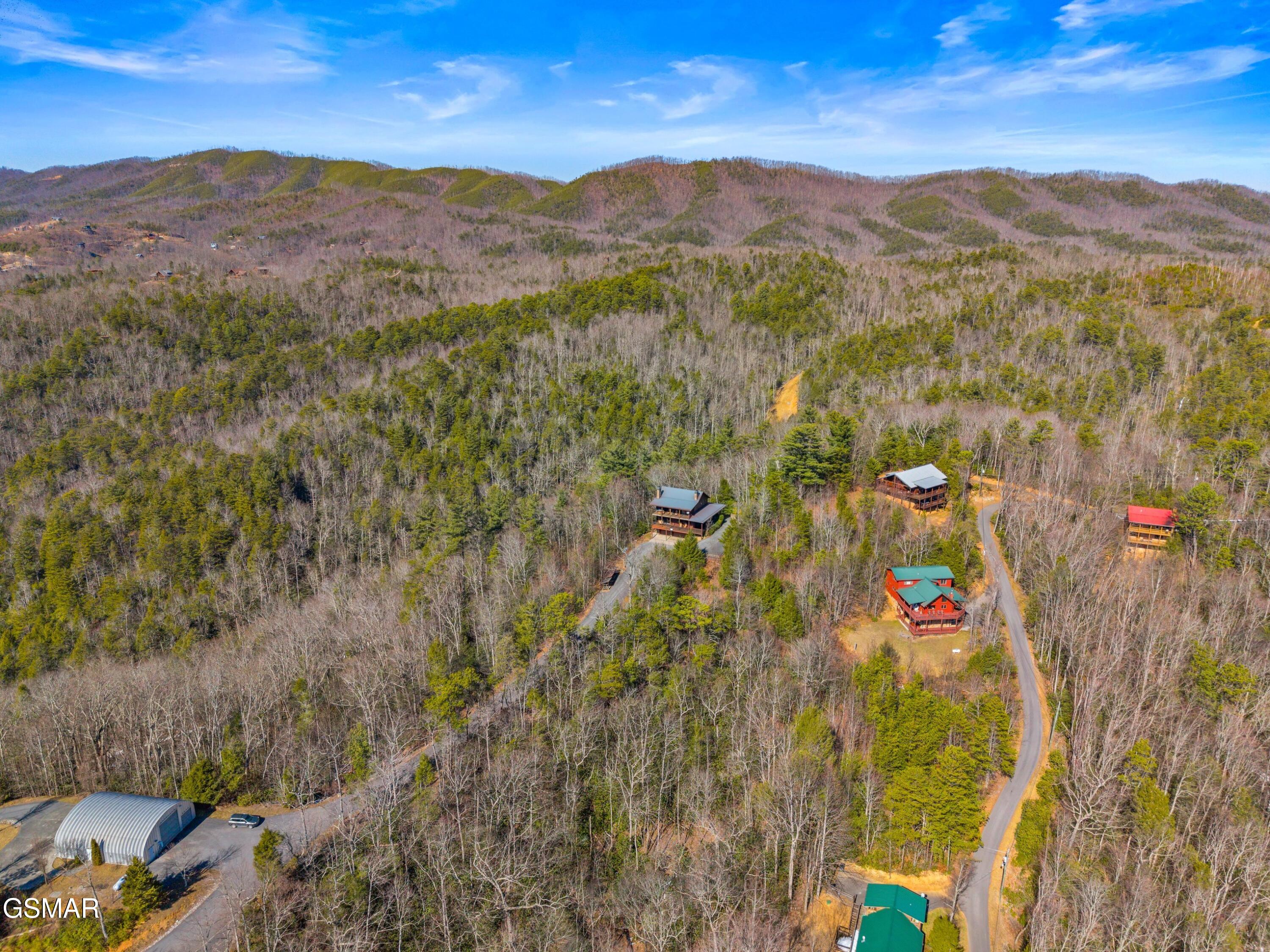 4320 Firefly View Way Gatlinburg TN 37738