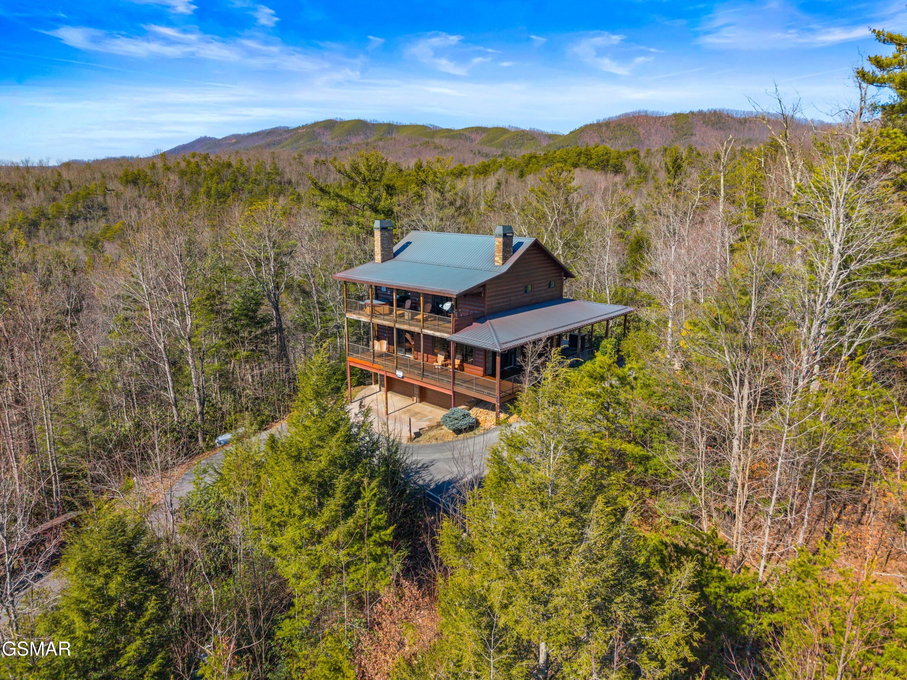 4320 Firefly View Way Gatlinburg TN 37738
