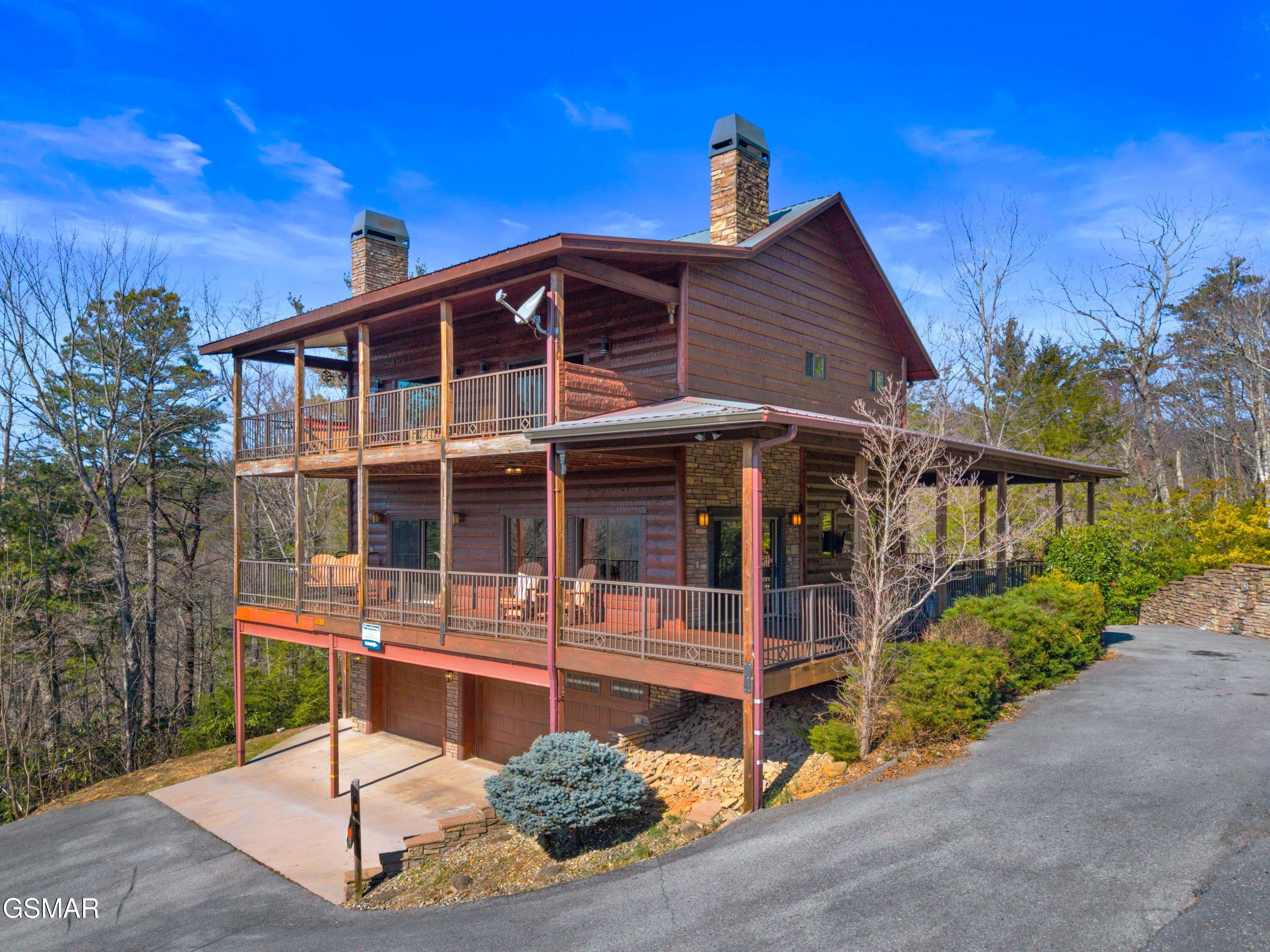 4320 Firefly View Way Gatlinburg TN 37738