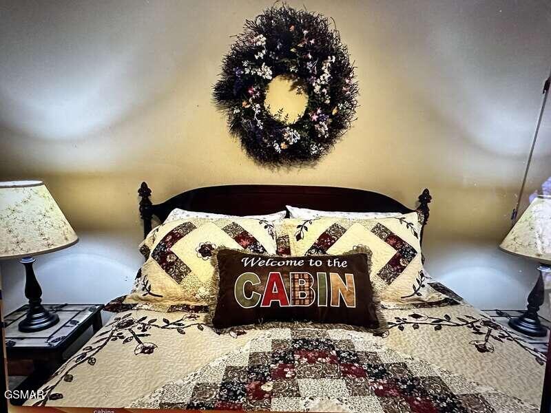 1529 Hidden Circle Sevierville TN 37876