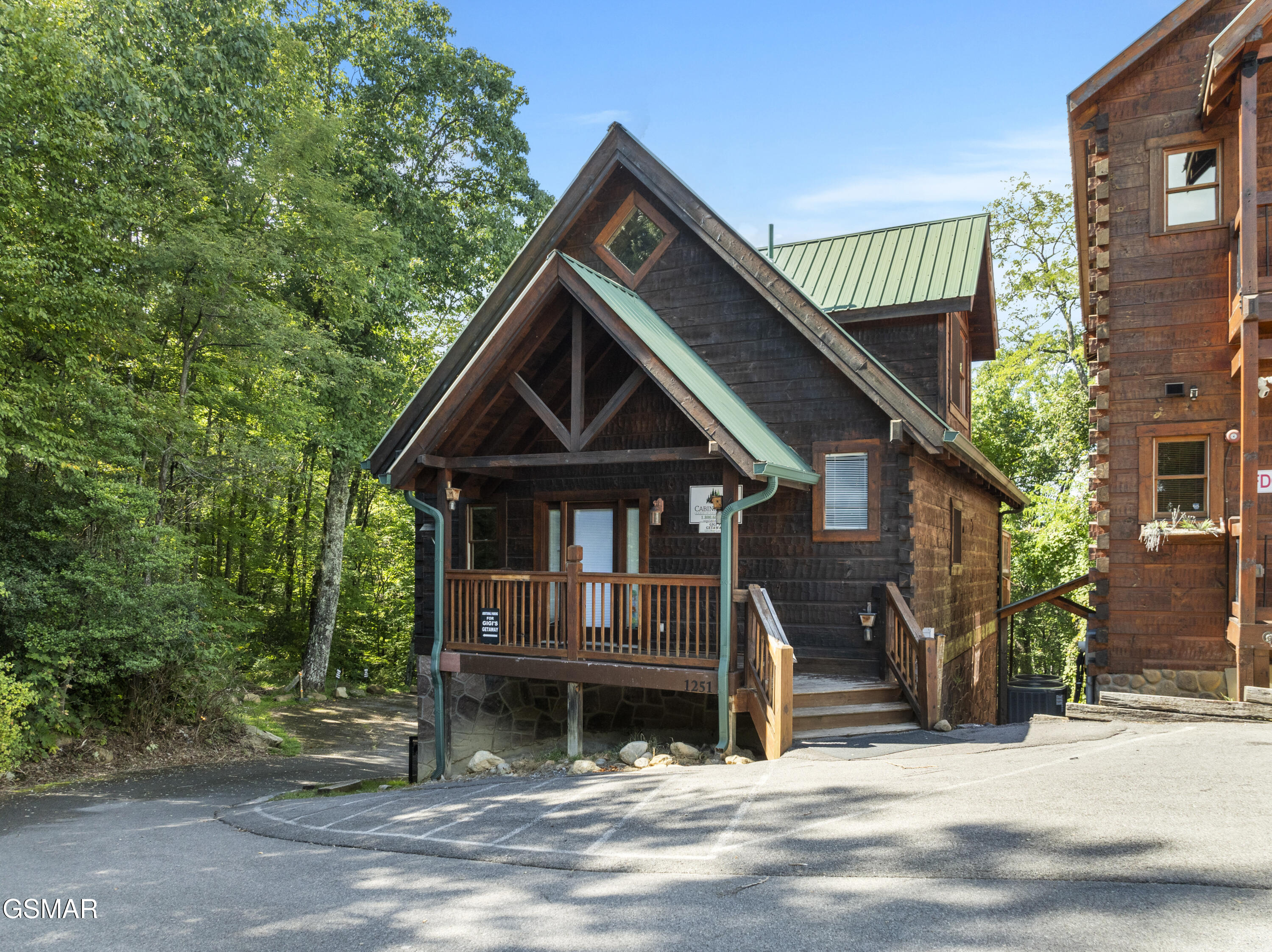 1251 Bear Cub Way Gatlinburg TN 37738