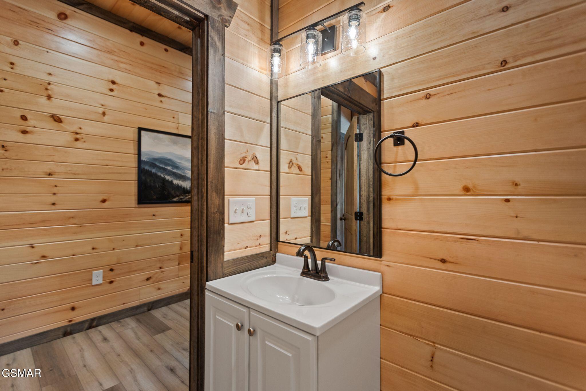 1122 Sanctuary Shores Way Sevierville TN 37876