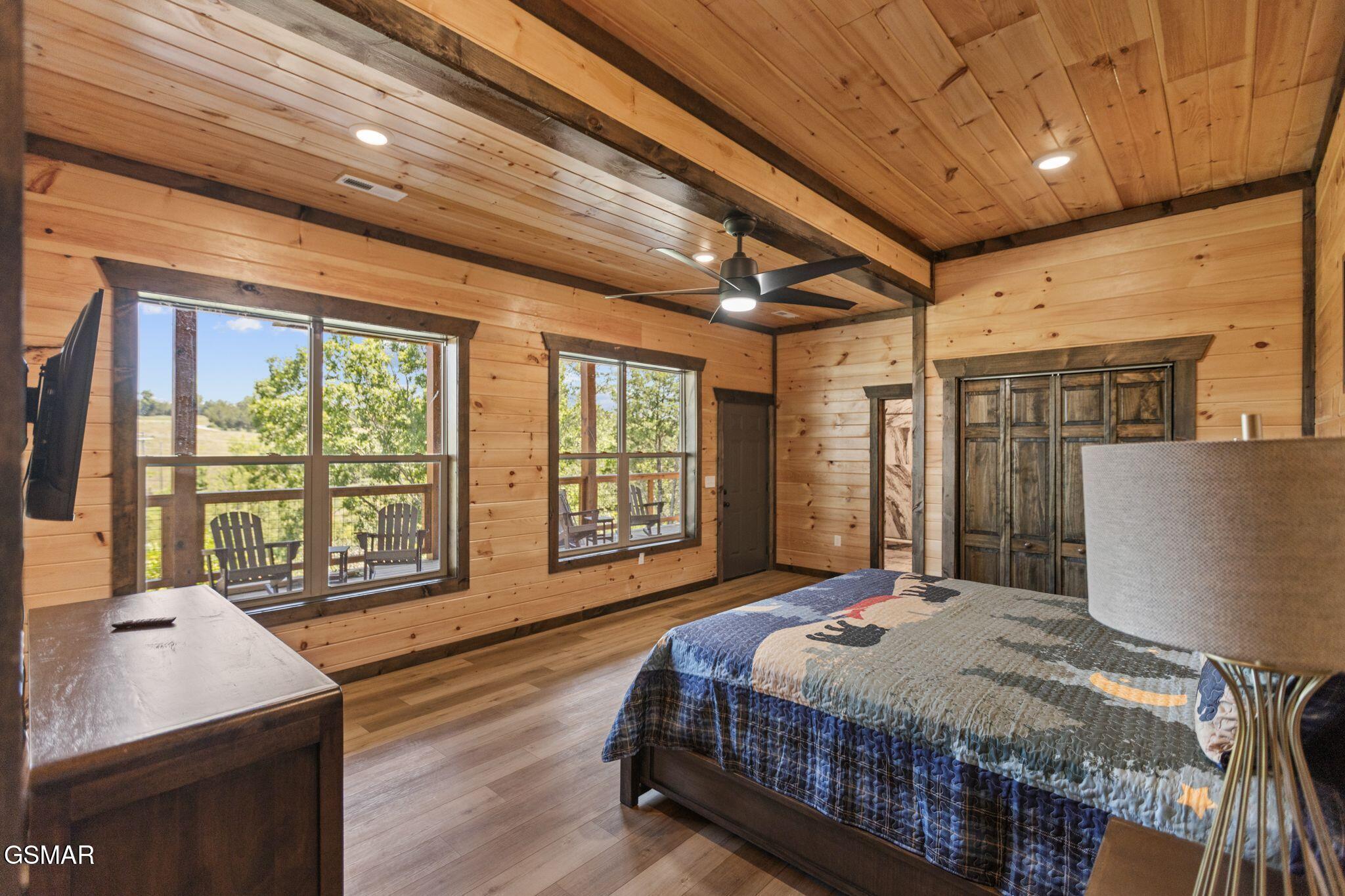 1122 Sanctuary Shores Way Sevierville TN 37876