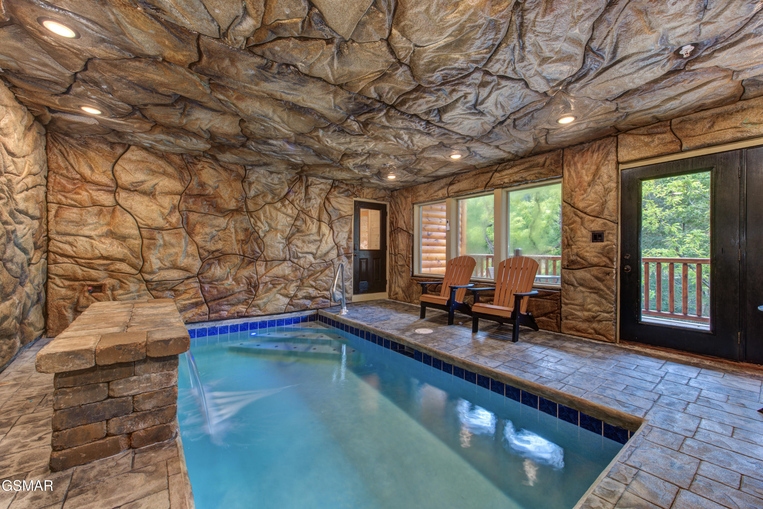 1717 Summit View Way Pigeon Forge TN 37862