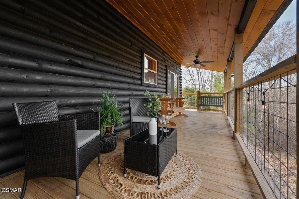 2304 Wingspan Drive Sevierville TN 37876
