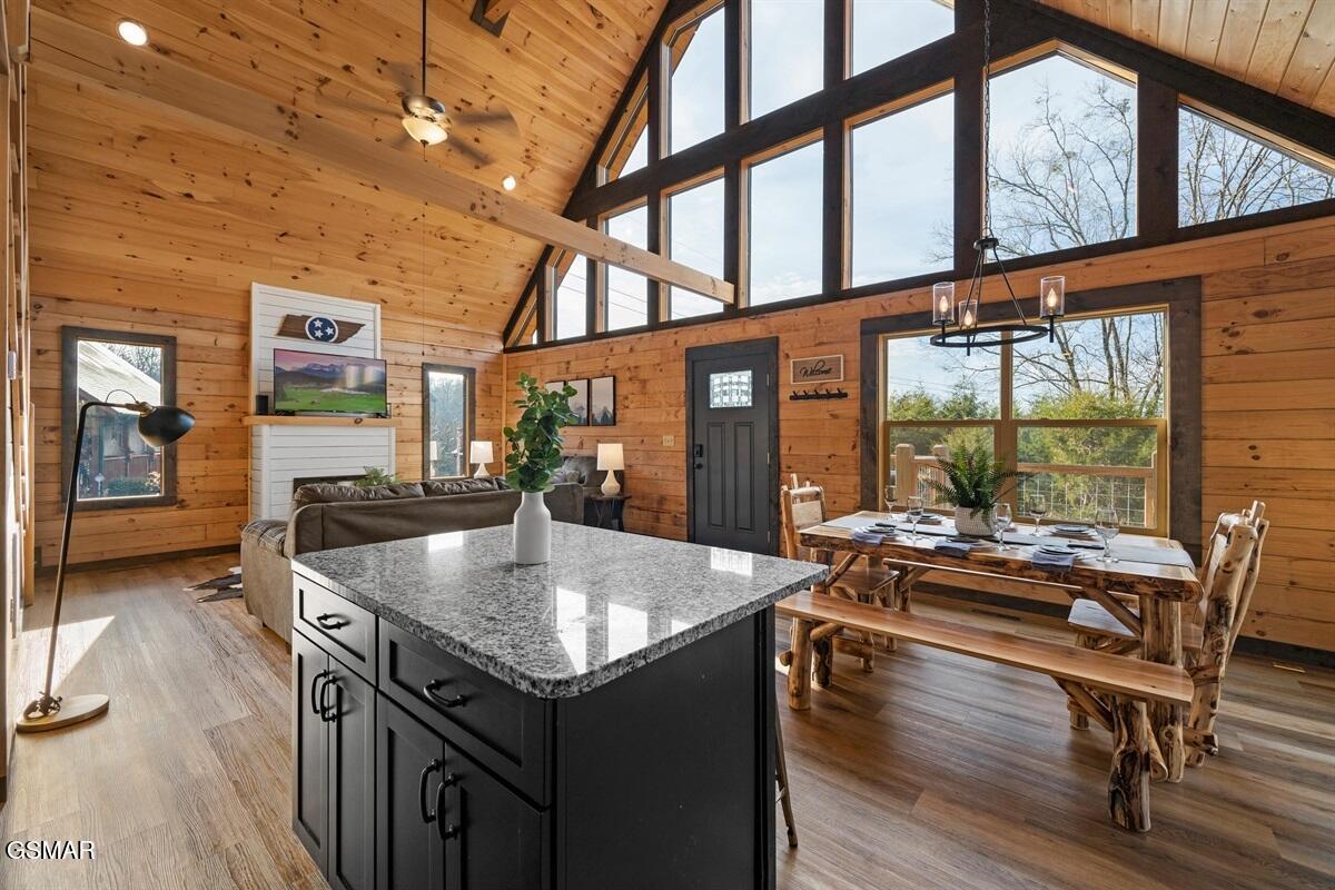 2304 Wingspan Drive Sevierville TN 37876