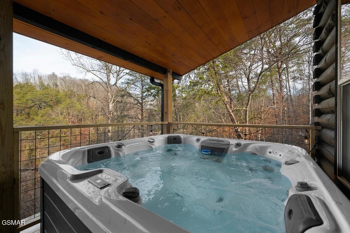 2304 Wingspan Drive Sevierville TN 37876