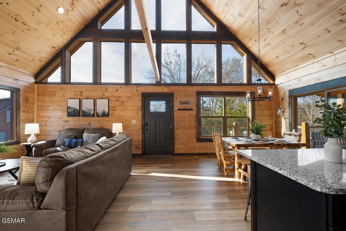 2304 Wingspan Drive Sevierville TN 37876