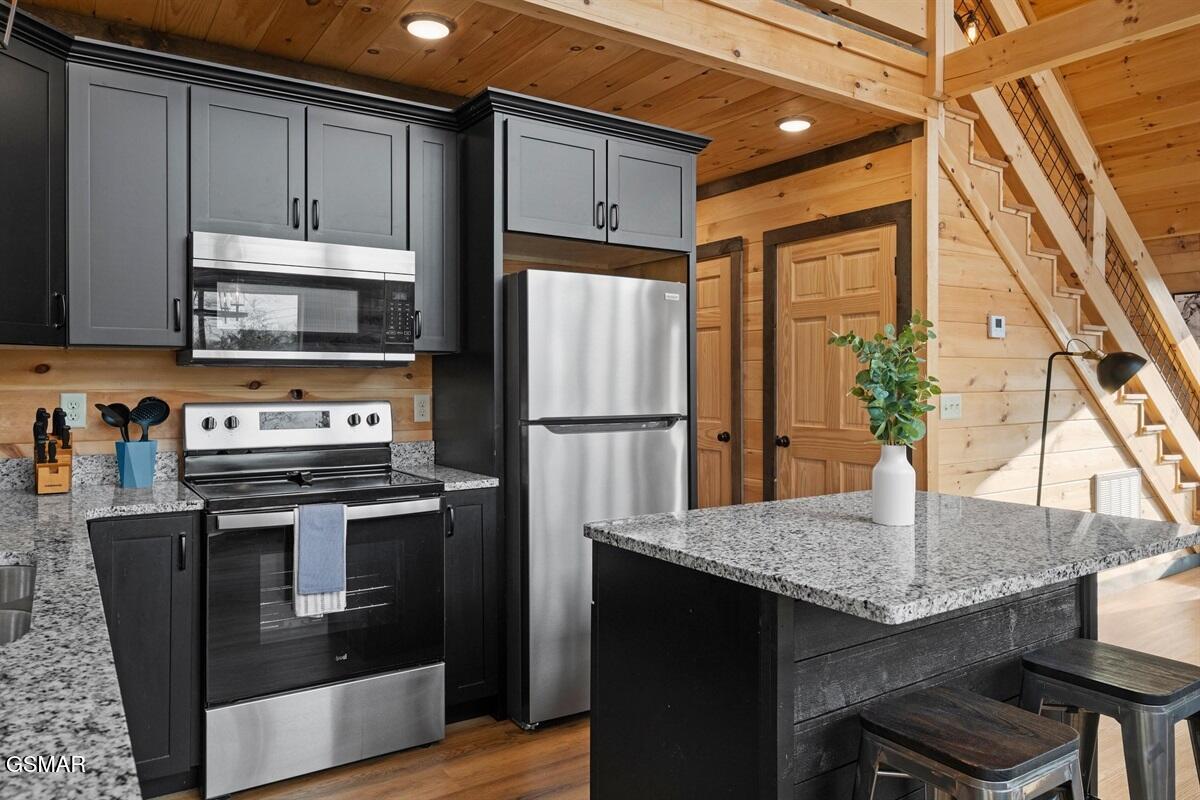 2304 Wingspan Drive Sevierville TN 37876