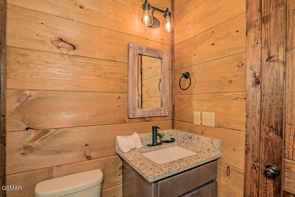 859 Sourwood Drive Gatlinburg TN 37738