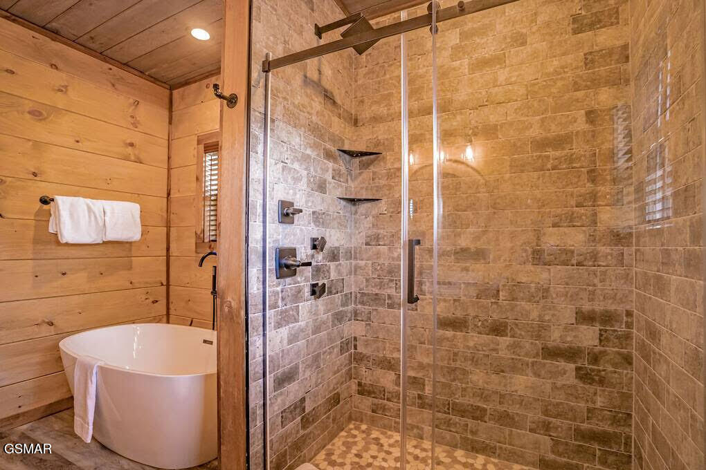 859 Sourwood Drive Gatlinburg TN 37738