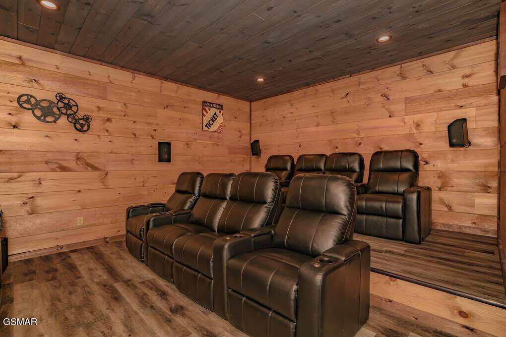 859 Sourwood Drive Gatlinburg TN 37738