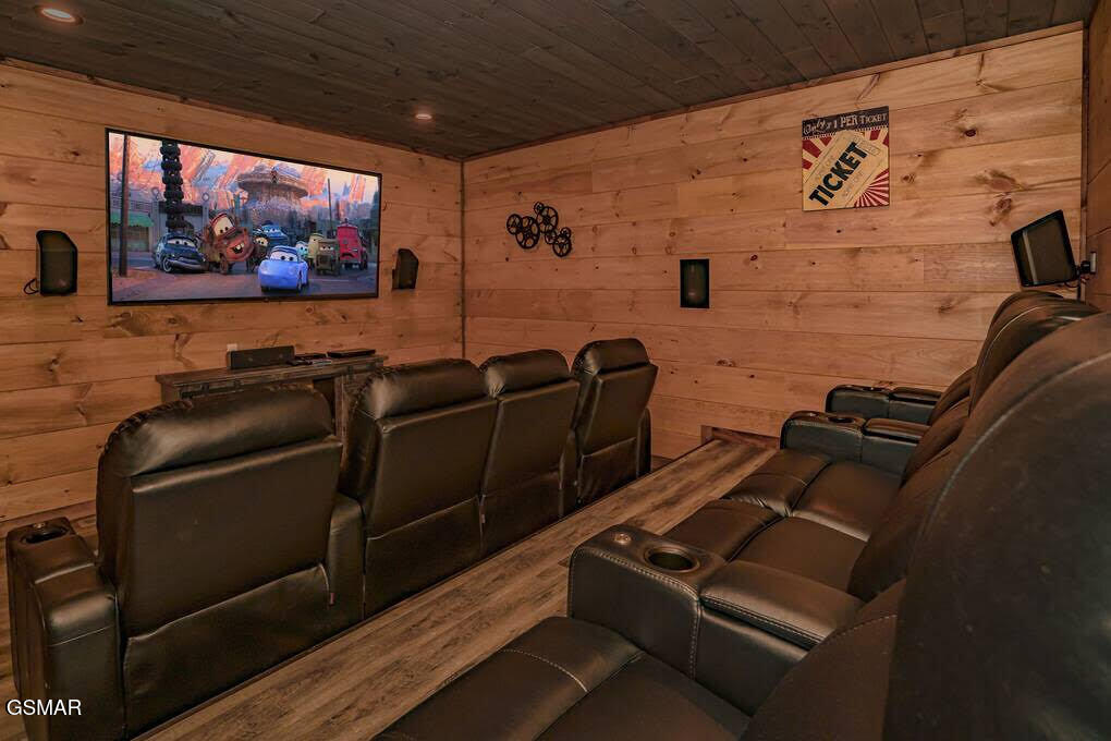 859 Sourwood Drive Gatlinburg TN 37738