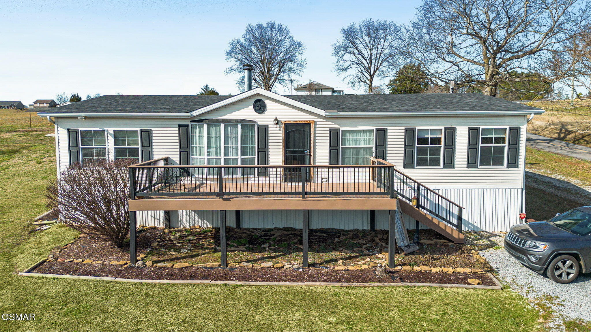 704 N Country Lane Kodak TN 37764