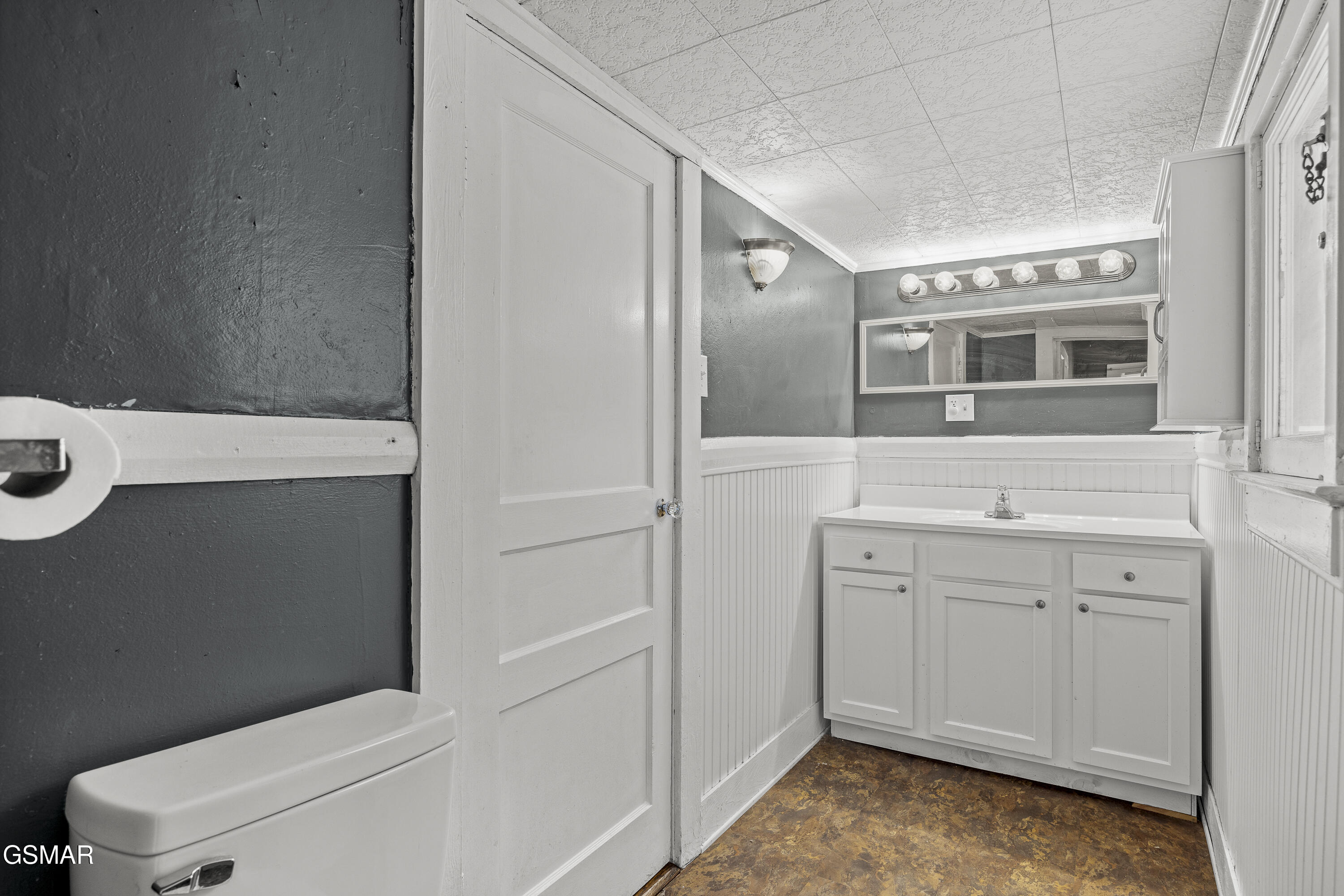 1819 Walnut Street White Pine TN 37890