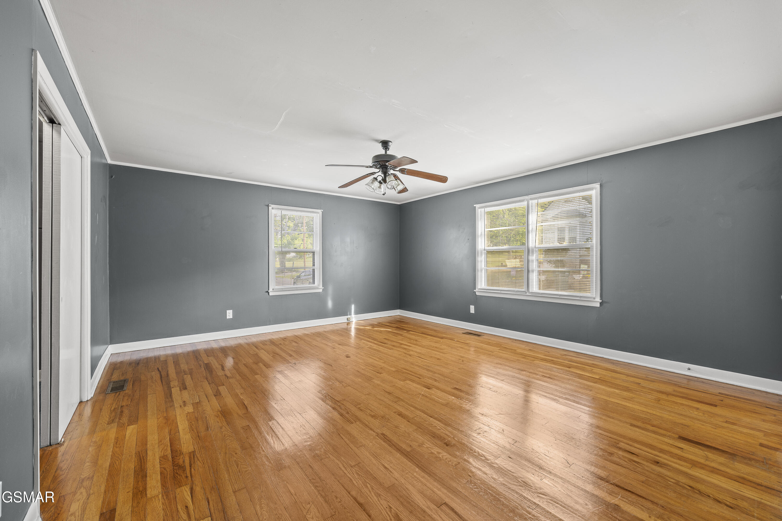 1819 Walnut Street White Pine TN 37890