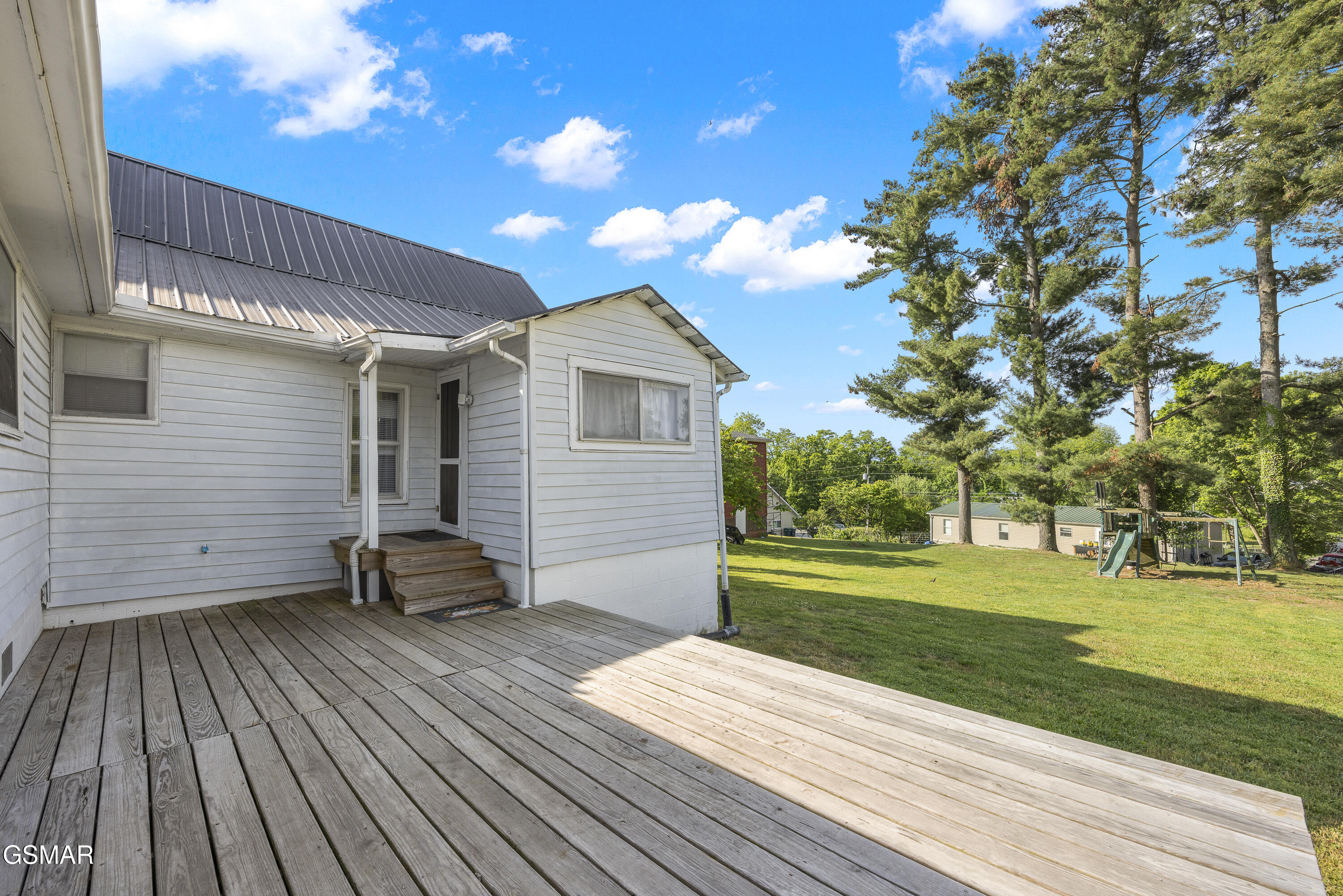 1819 Walnut Street White Pine TN 37890