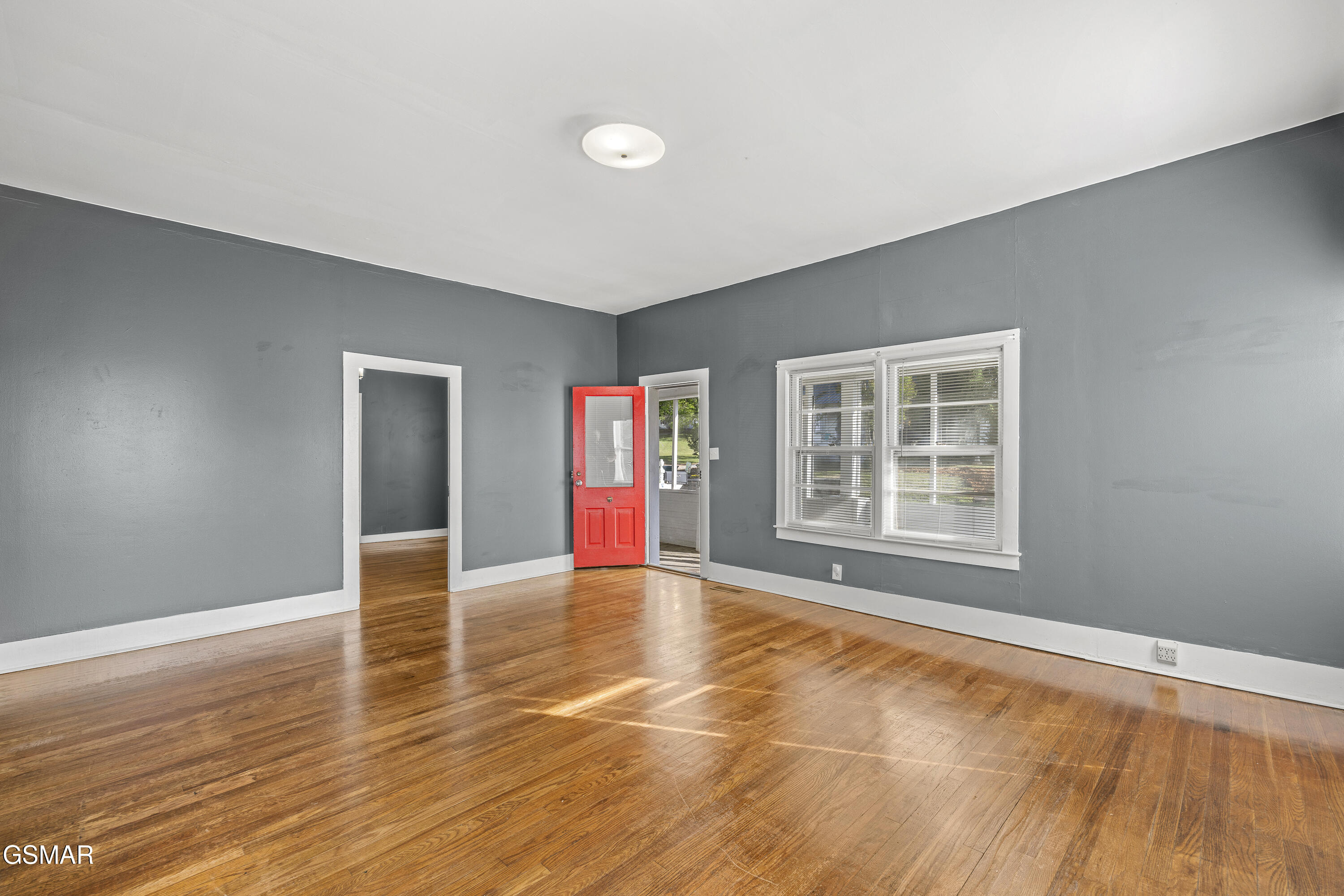 1819 Walnut Street White Pine TN 37890