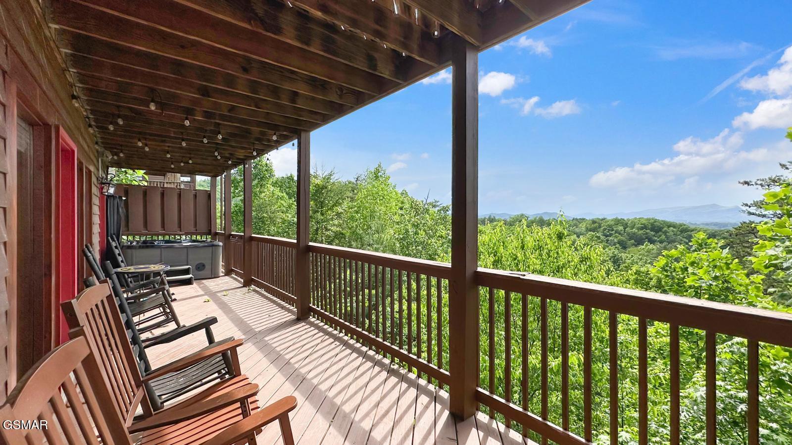 1644 Pinewood Way Sevierville TN 37862
