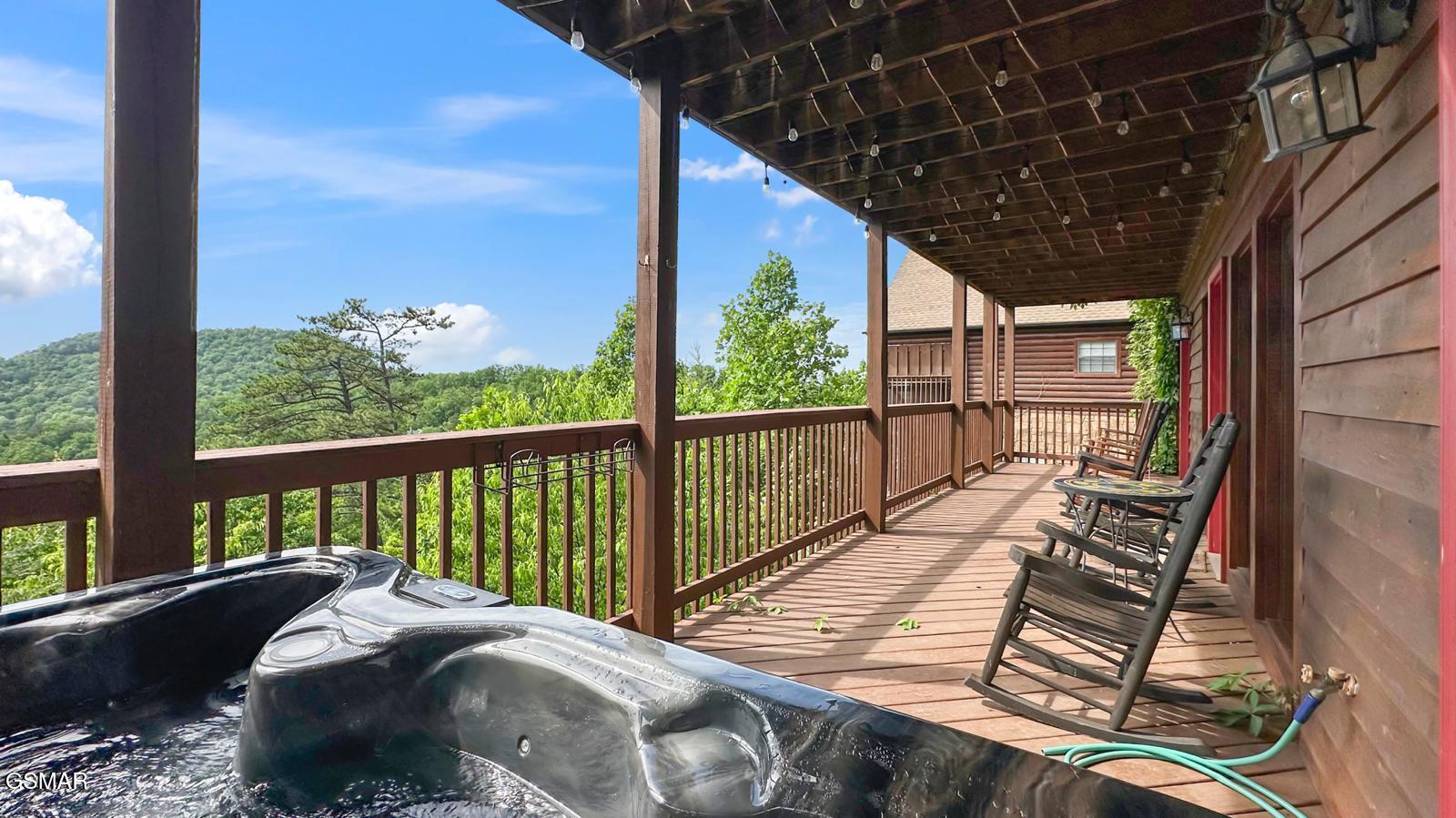 1644 Pinewood Way Sevierville TN 37862