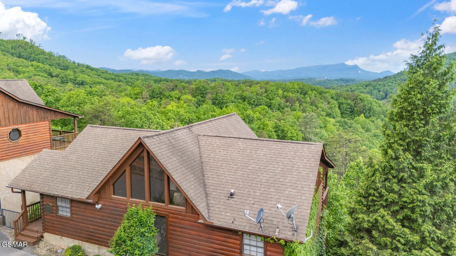1644 Pinewood Way Sevierville TN 37862