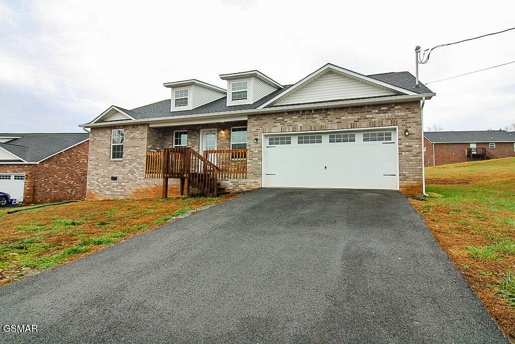 412 Sulphur Court Kodak TN 37764