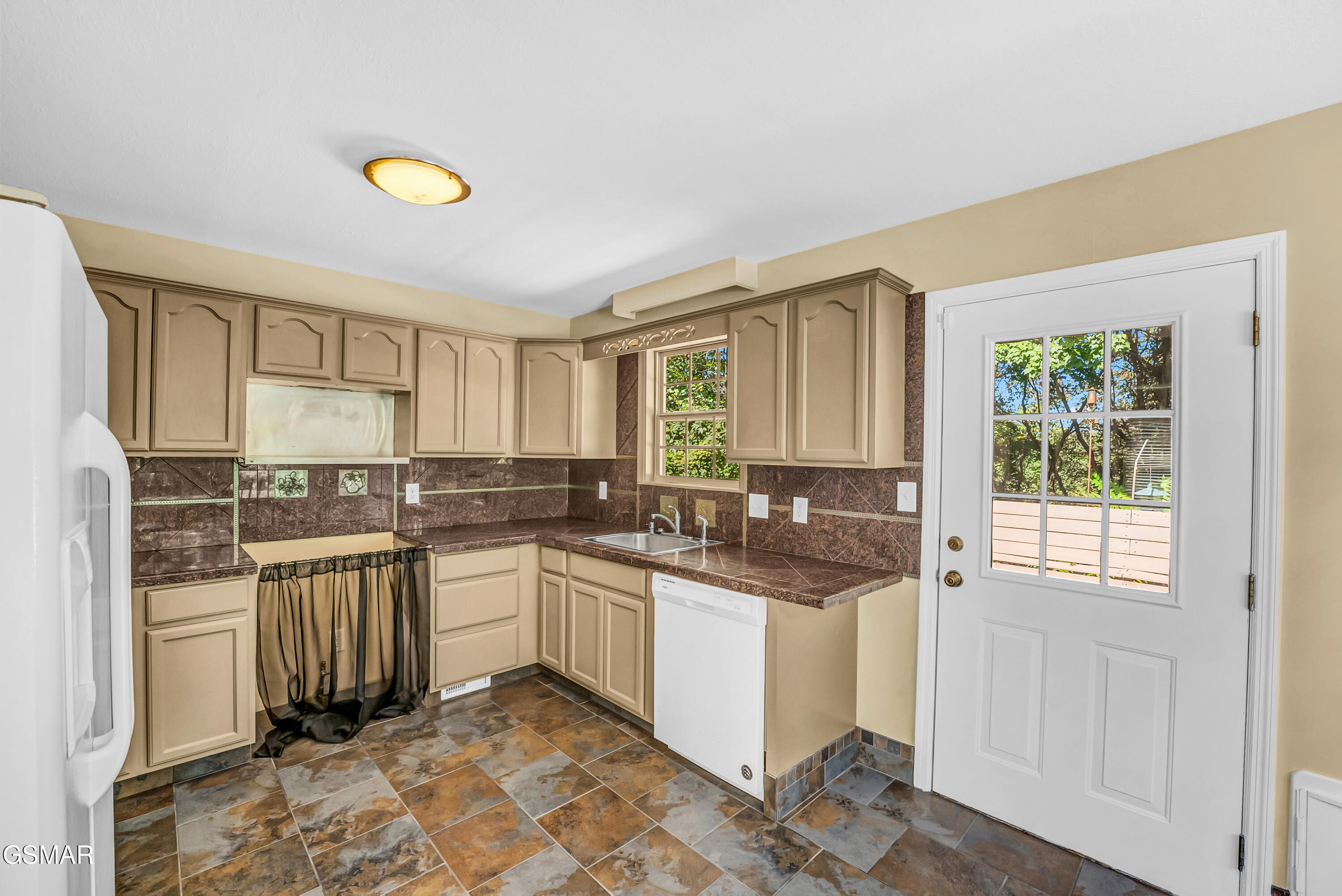 4701 Skyline Drive Knoxville TN 37914