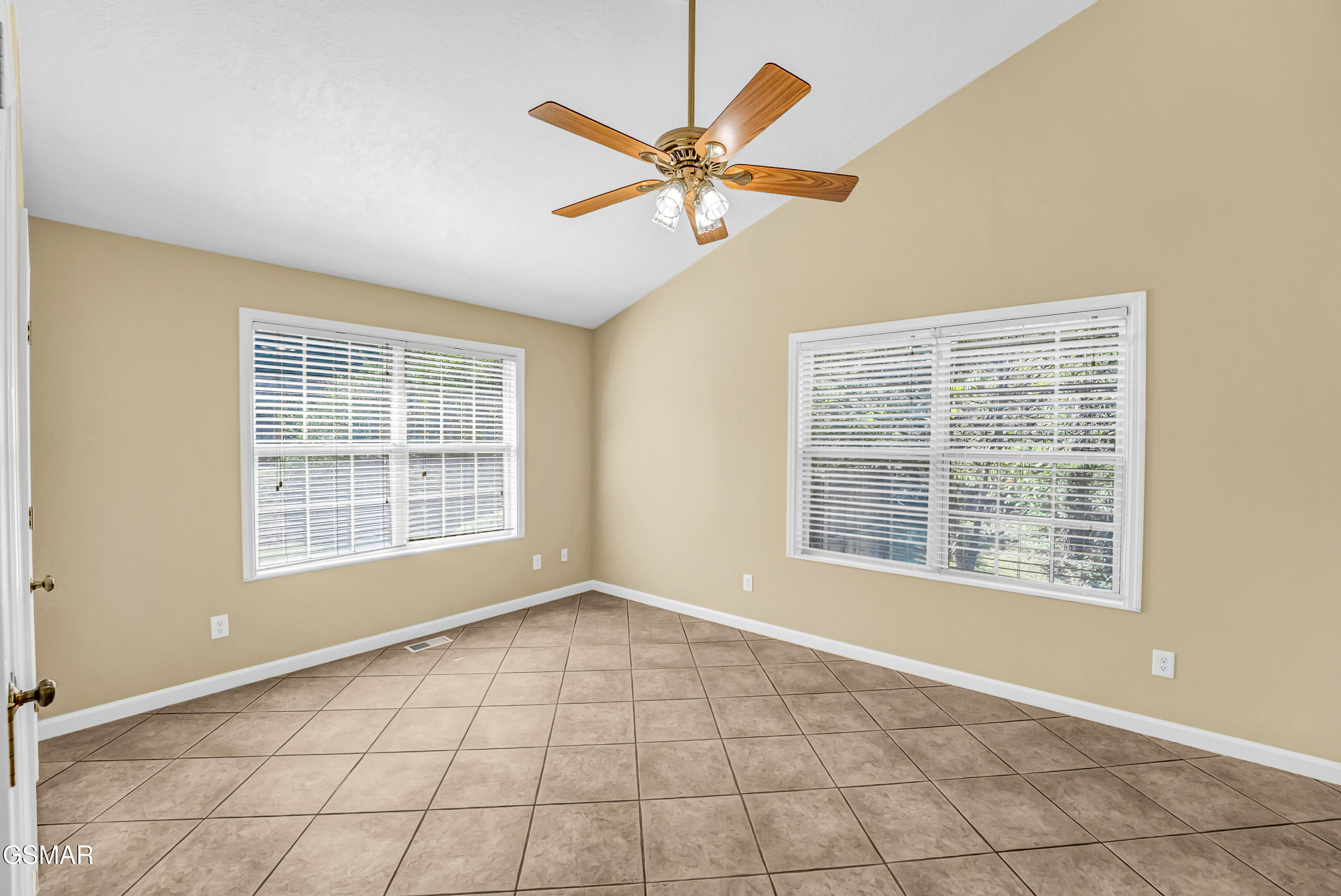 4701 Skyline Drive Knoxville TN 37914