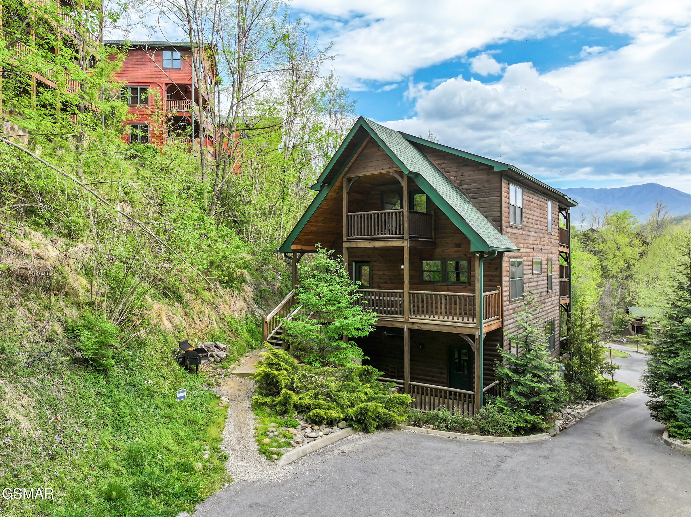 714 Mountain Stream Way Gatlinburg TN 37738
