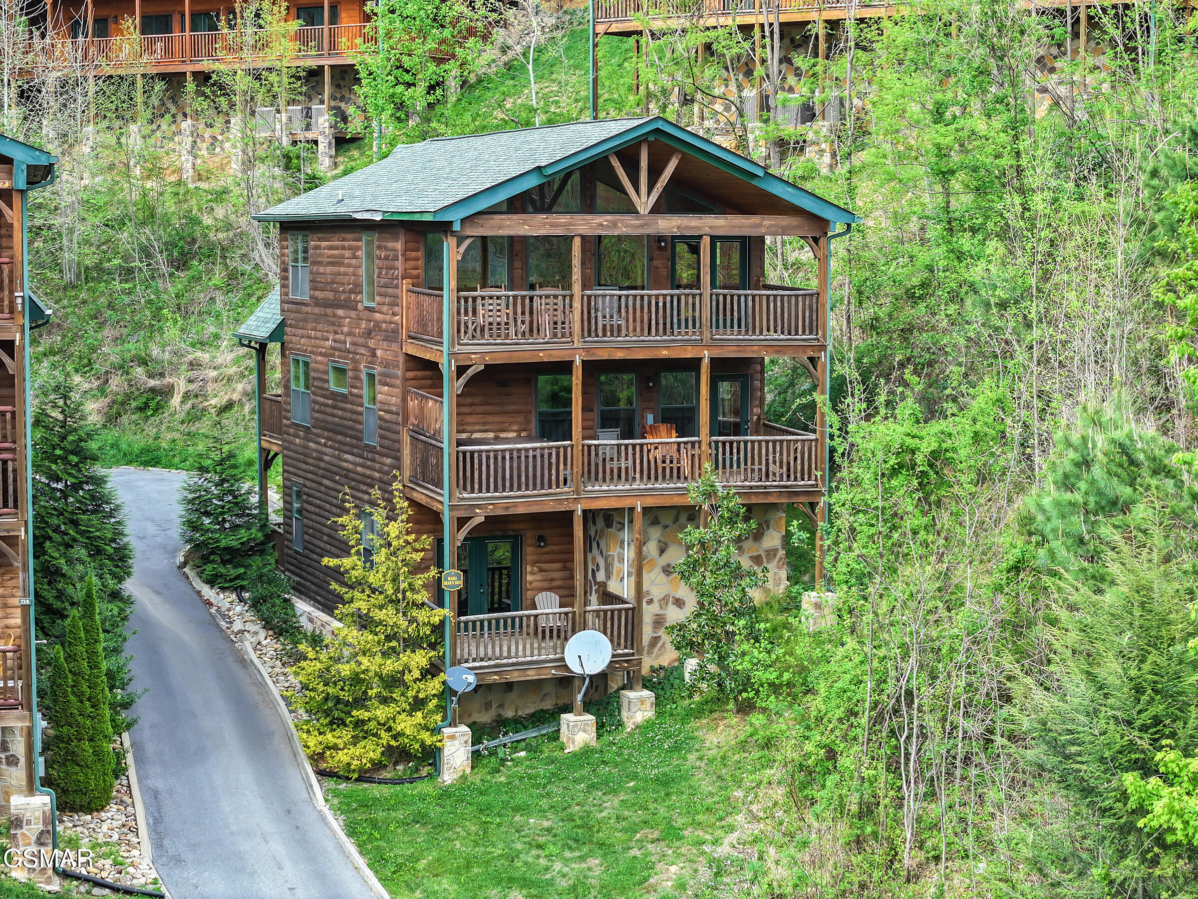 714 Mountain Stream Way Gatlinburg TN 37738