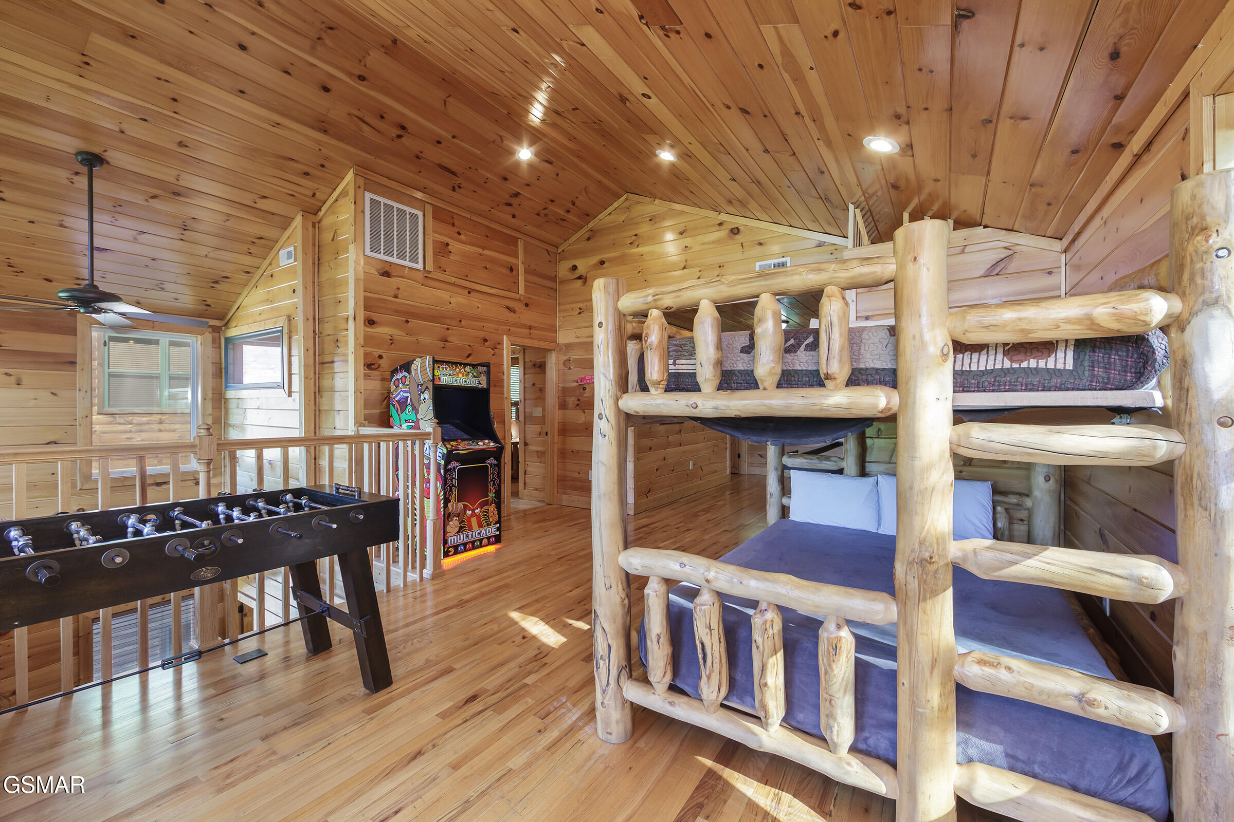 714 Mountain Stream Way Gatlinburg TN 37738