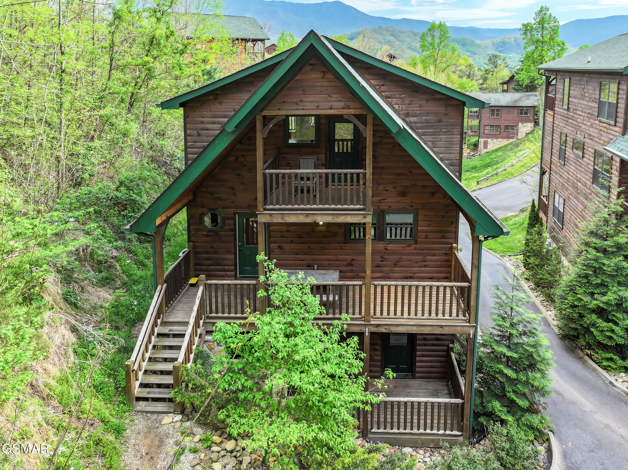 714 Mountain Stream Way Gatlinburg TN 37738
