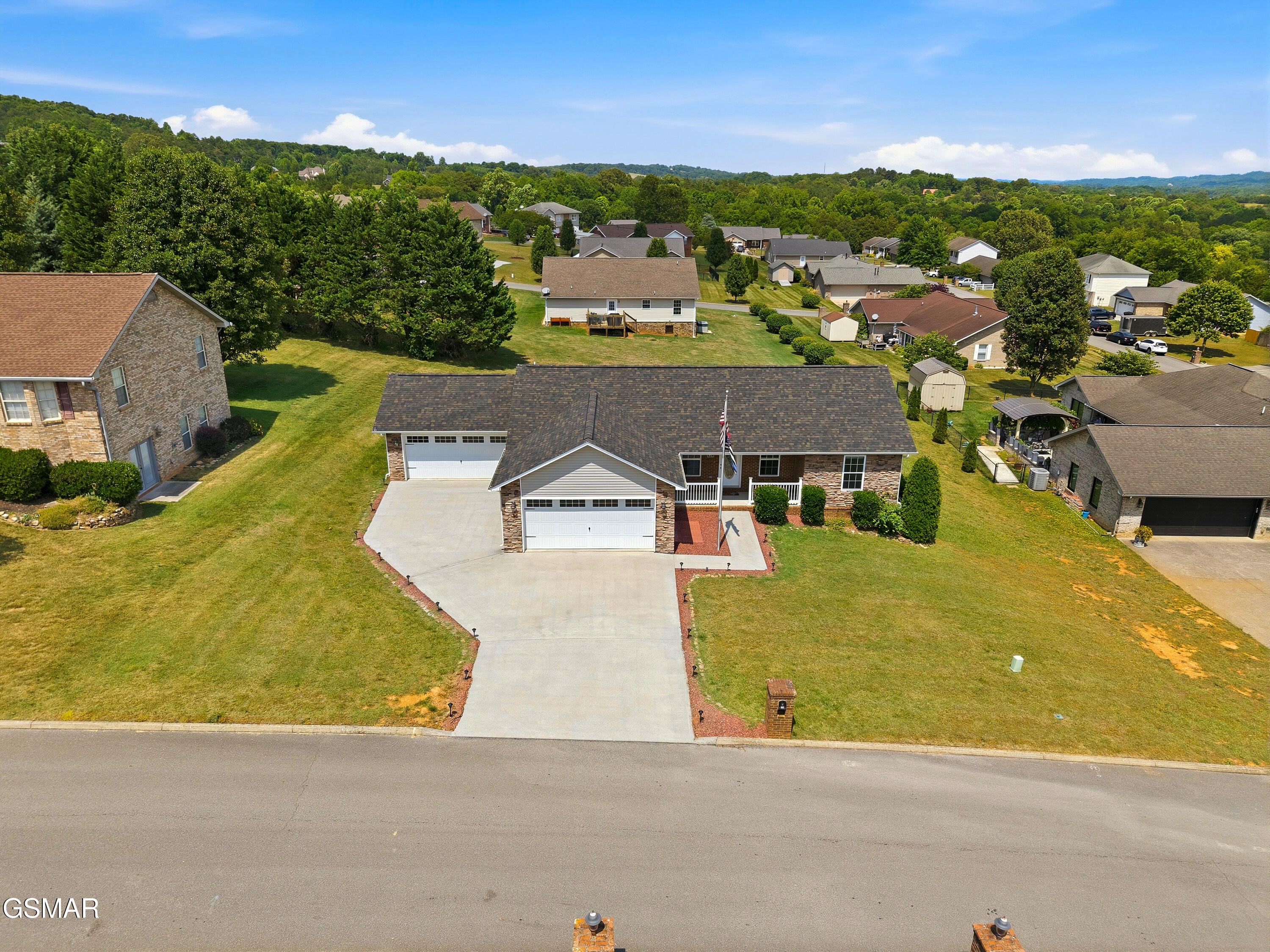 529 Hills Gate Circle Seymour TN 37865