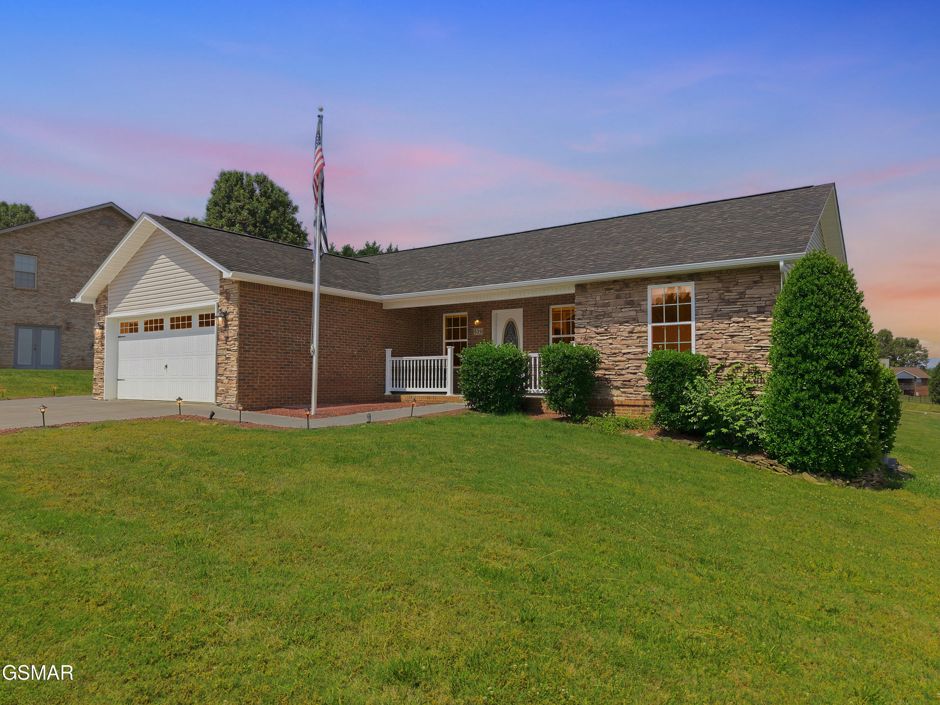 529 Hills Gate Circle Seymour TN 37865