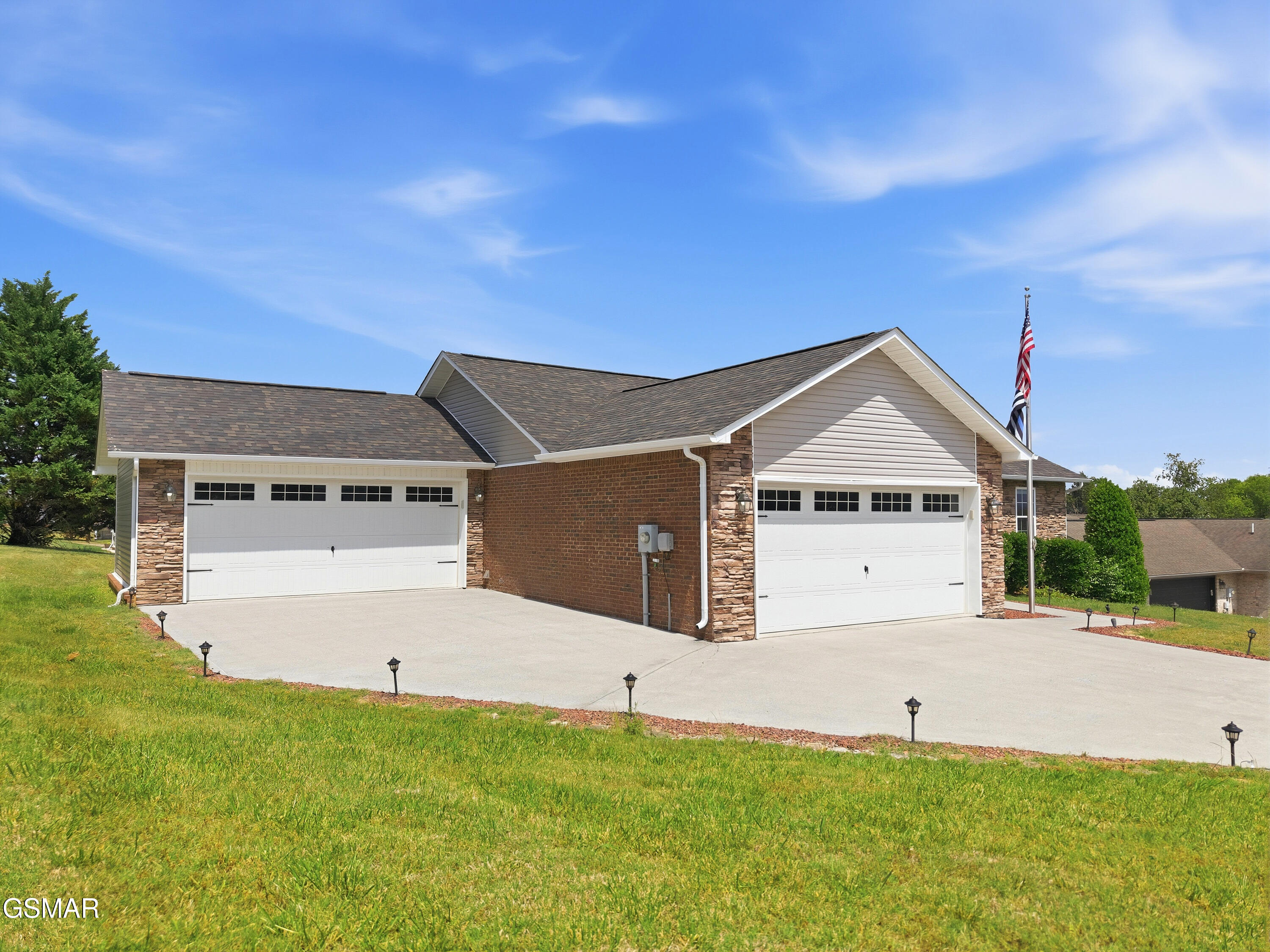 529 Hills Gate Circle Seymour TN 37865