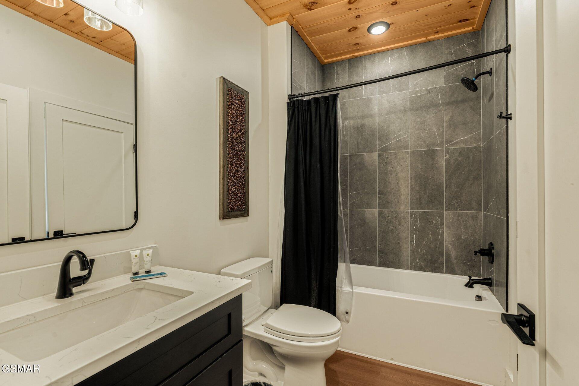 1305 Reedmont Way Sevierville TN 37876