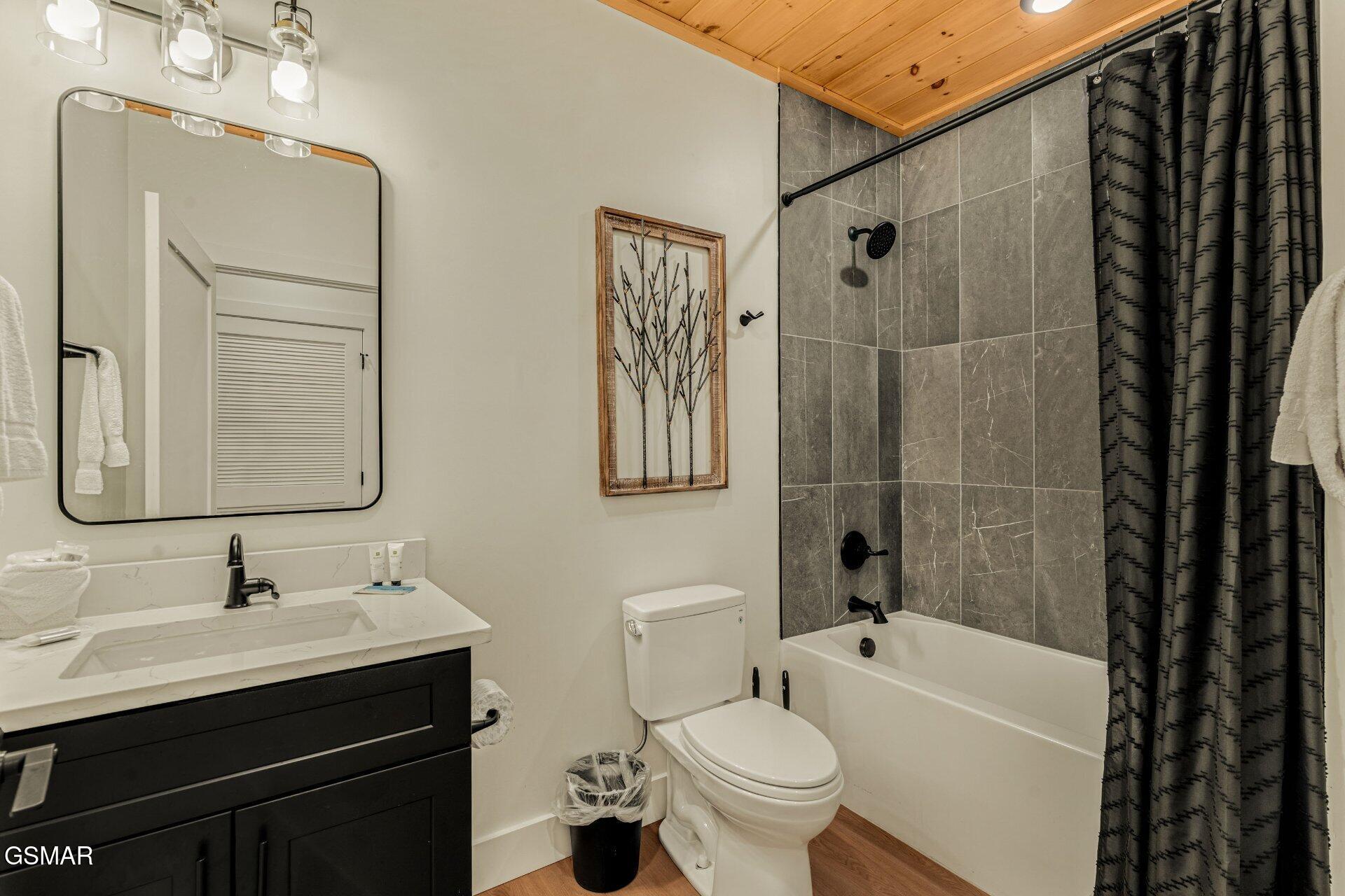 1305 Reedmont Way Sevierville TN 37876