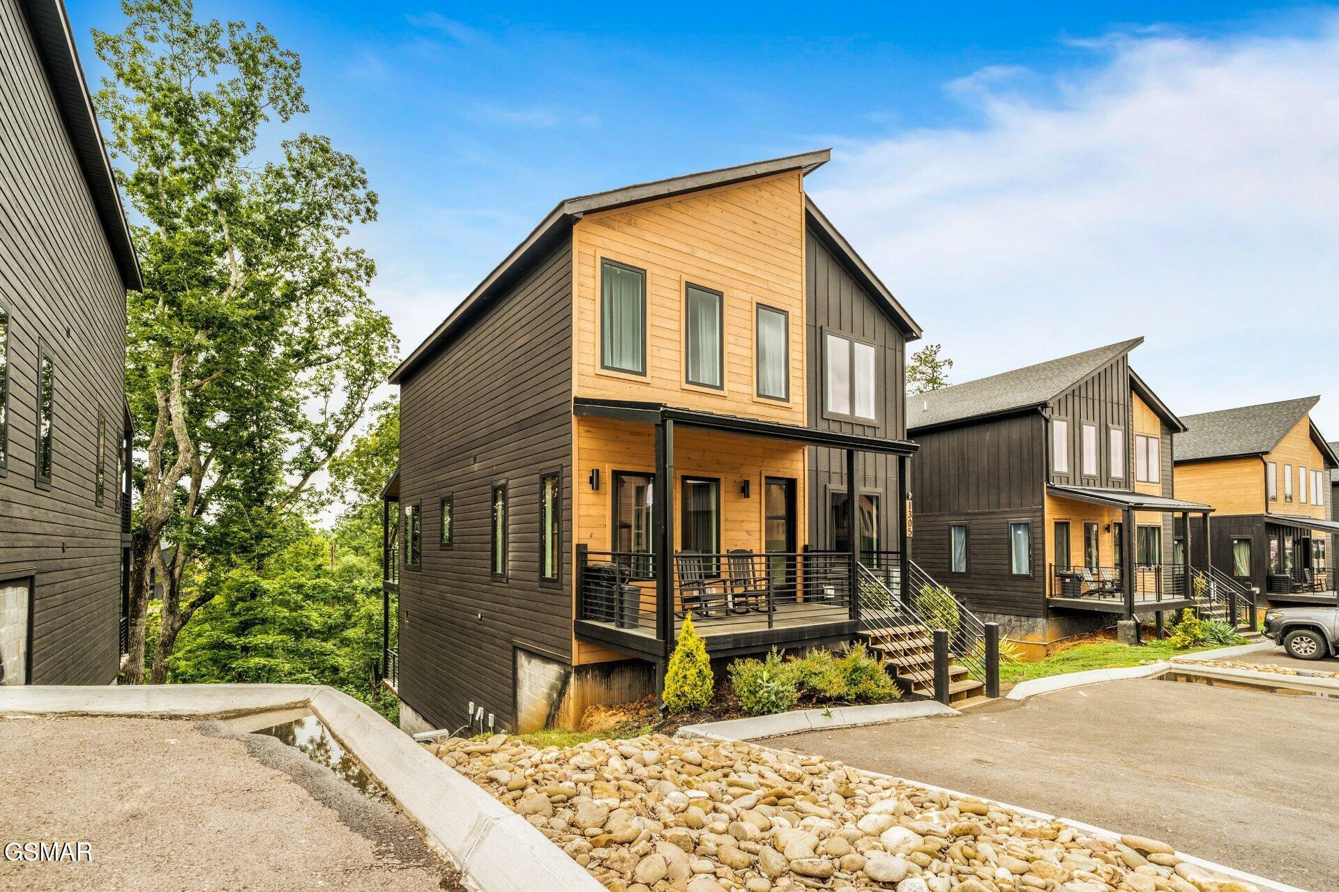 1305 Reedmont Way Sevierville TN 37876