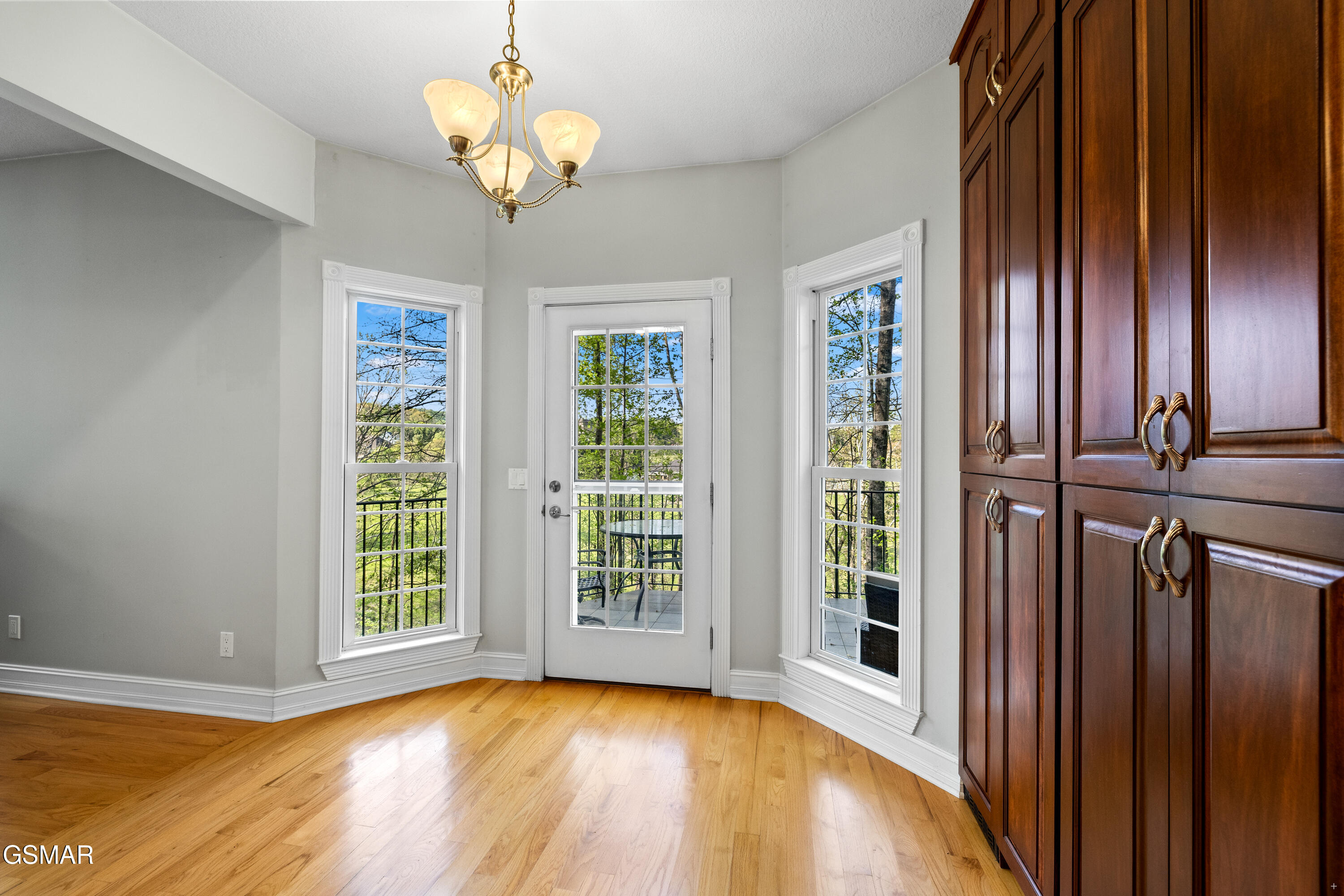 639 S Arch Rock Drive Sevierville TN 37876