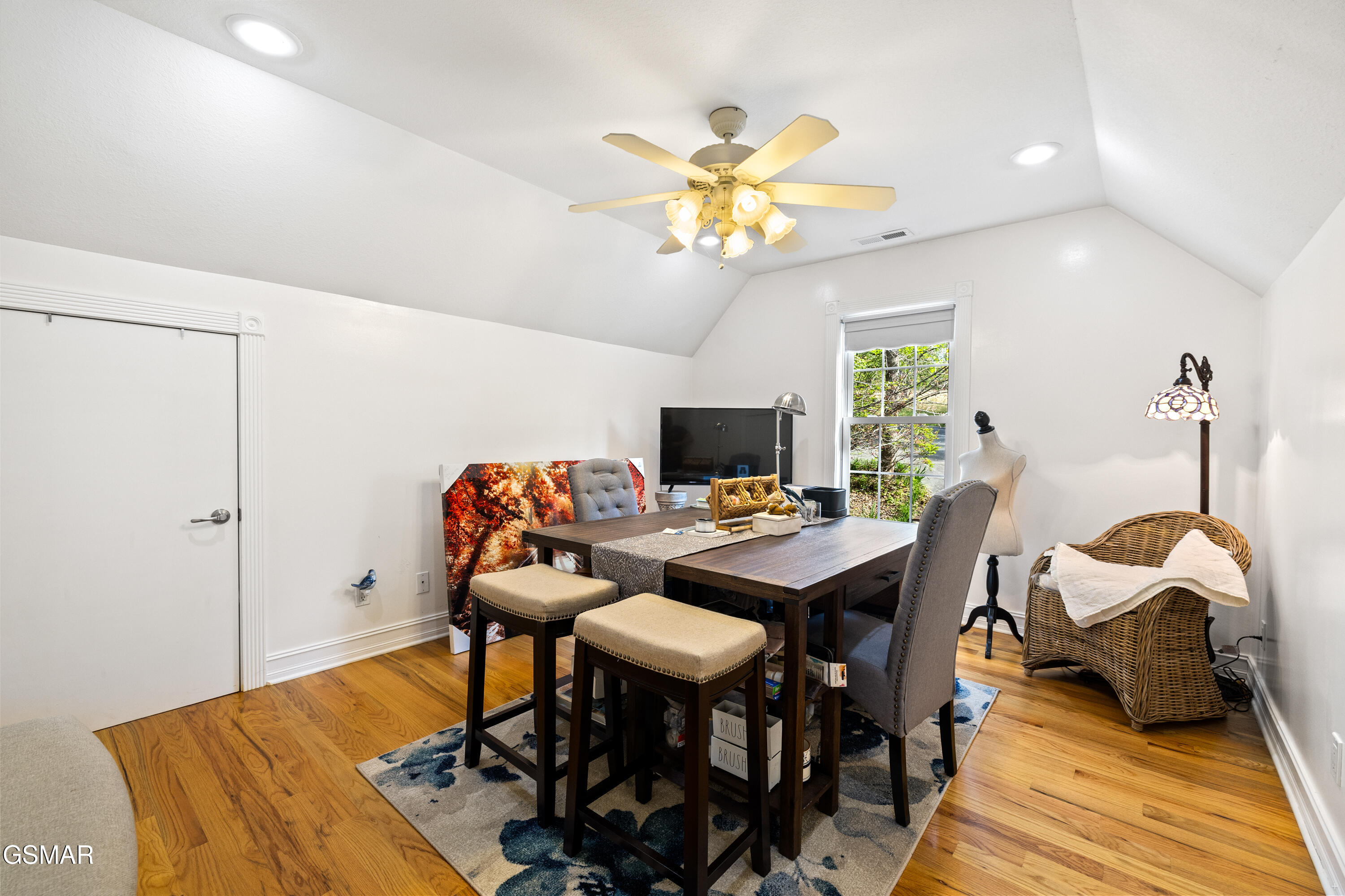 639 S Arch Rock Drive Sevierville TN 37876