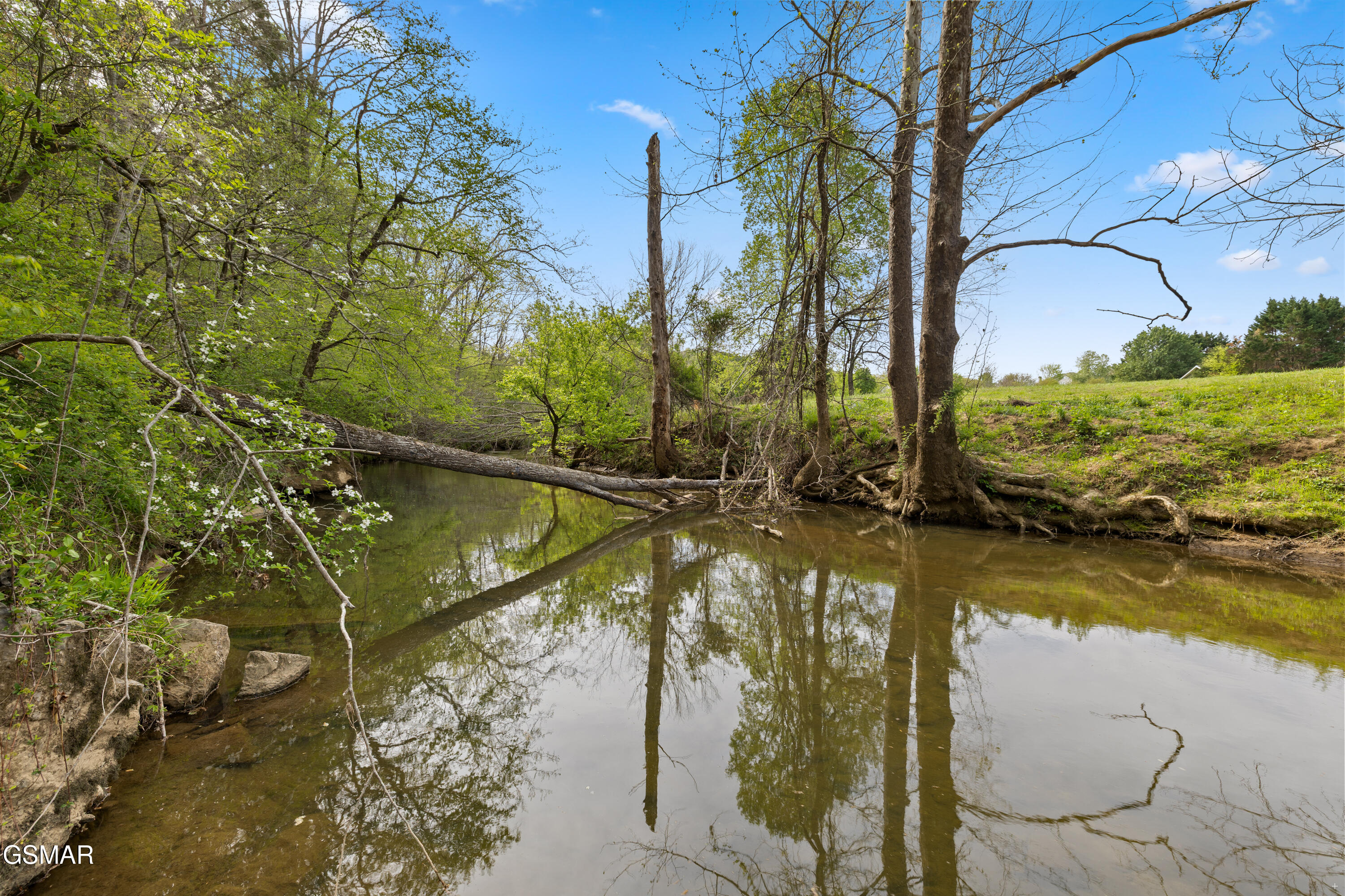 639 S Arch Rock Drive Sevierville TN 37876