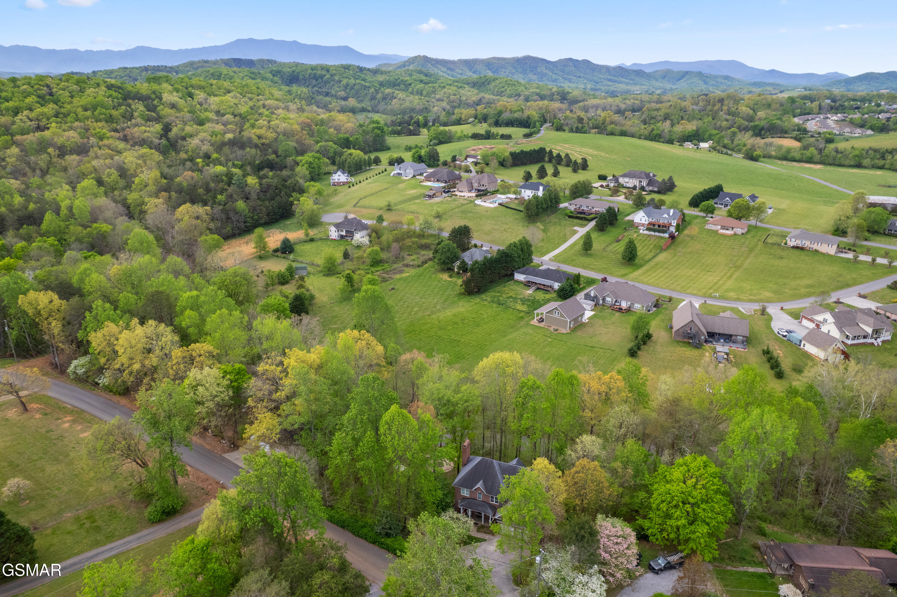 639 S Arch Rock Drive Sevierville TN 37876