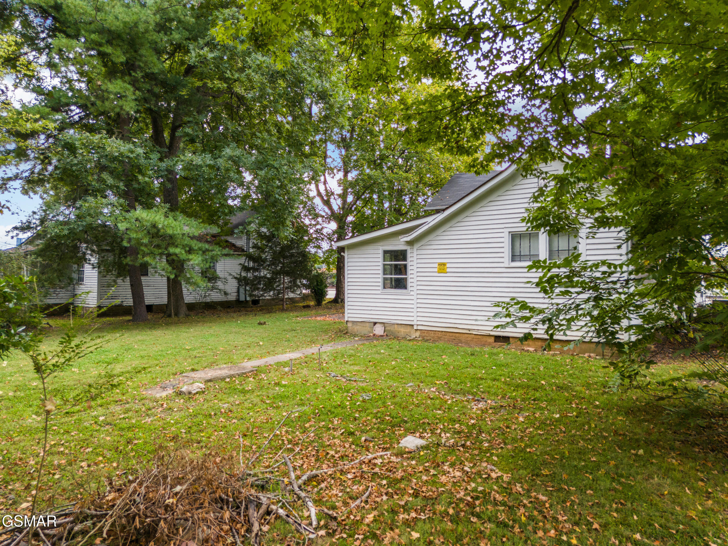 226 E Main Street Sevierville TN 37862