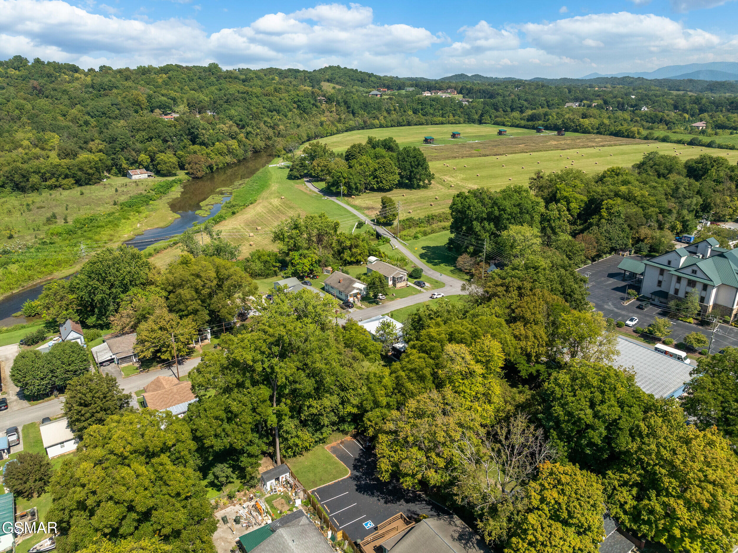 226 E Main Street Sevierville TN 37862