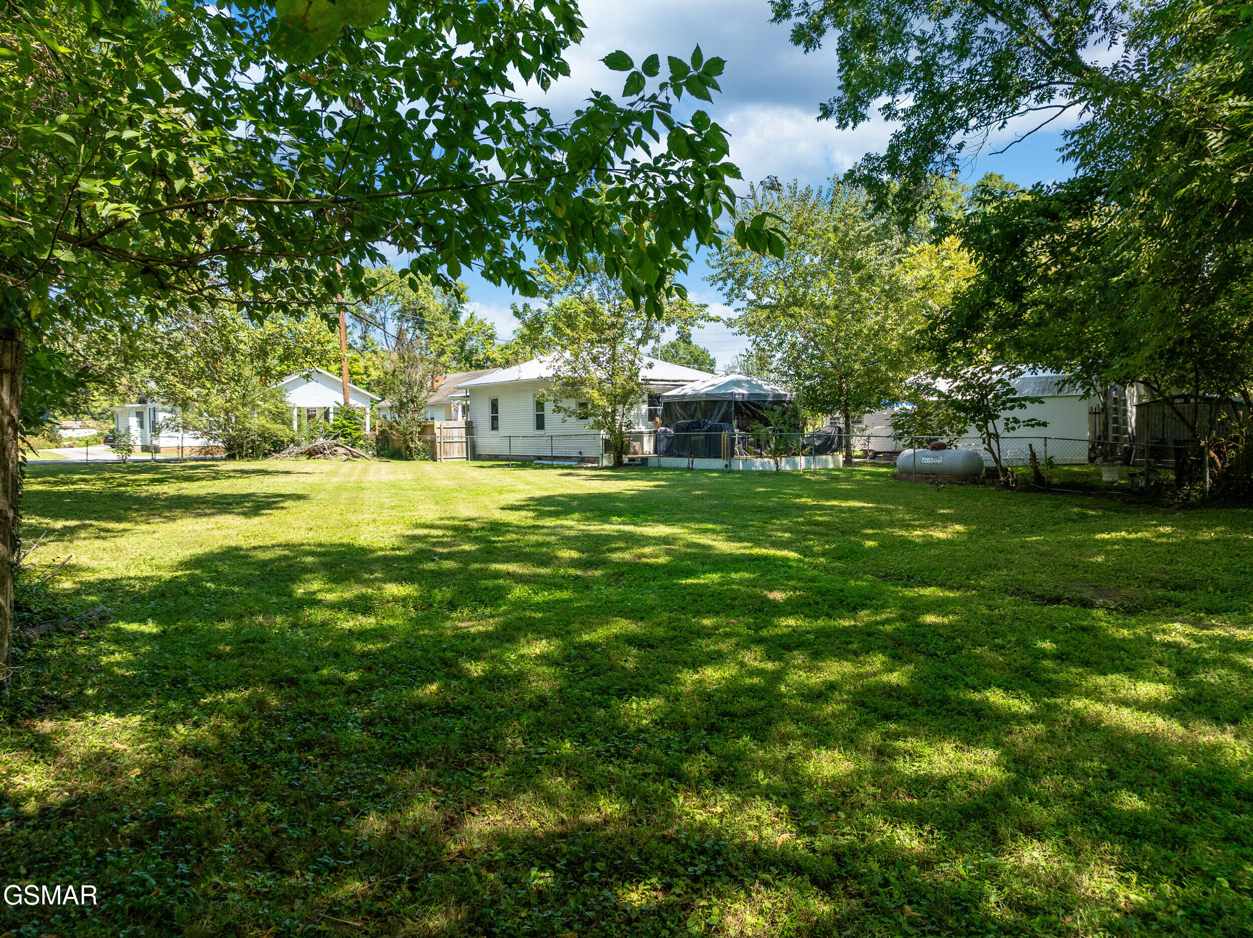 226 E Main Street Sevierville TN 37862