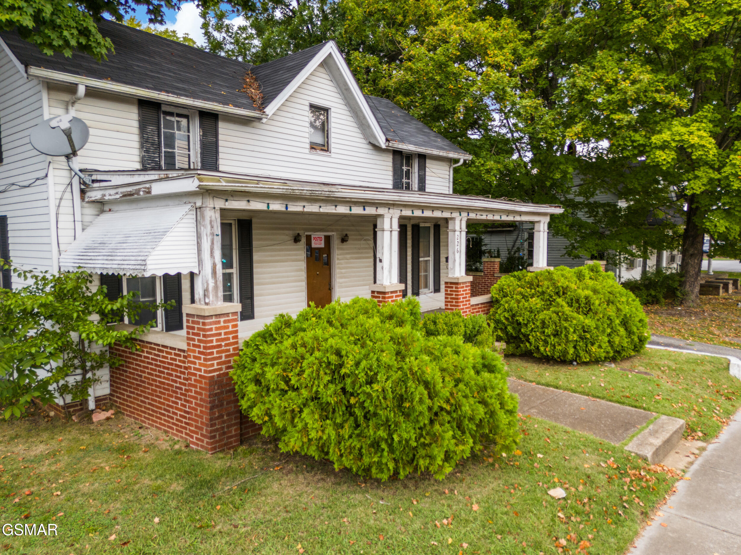 226 E Main Street Sevierville TN 37862