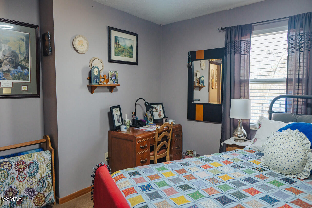3521 James Phillips Way Sevierville TN 37876